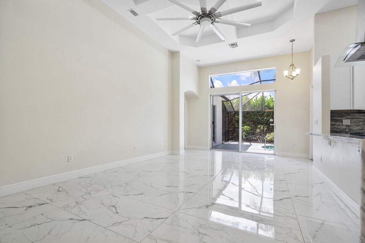 HILLS AT LAKE EDEN - Residential Lease