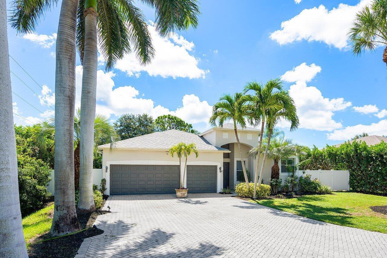 HILLS AT LAKE EDEN - Residential Lease