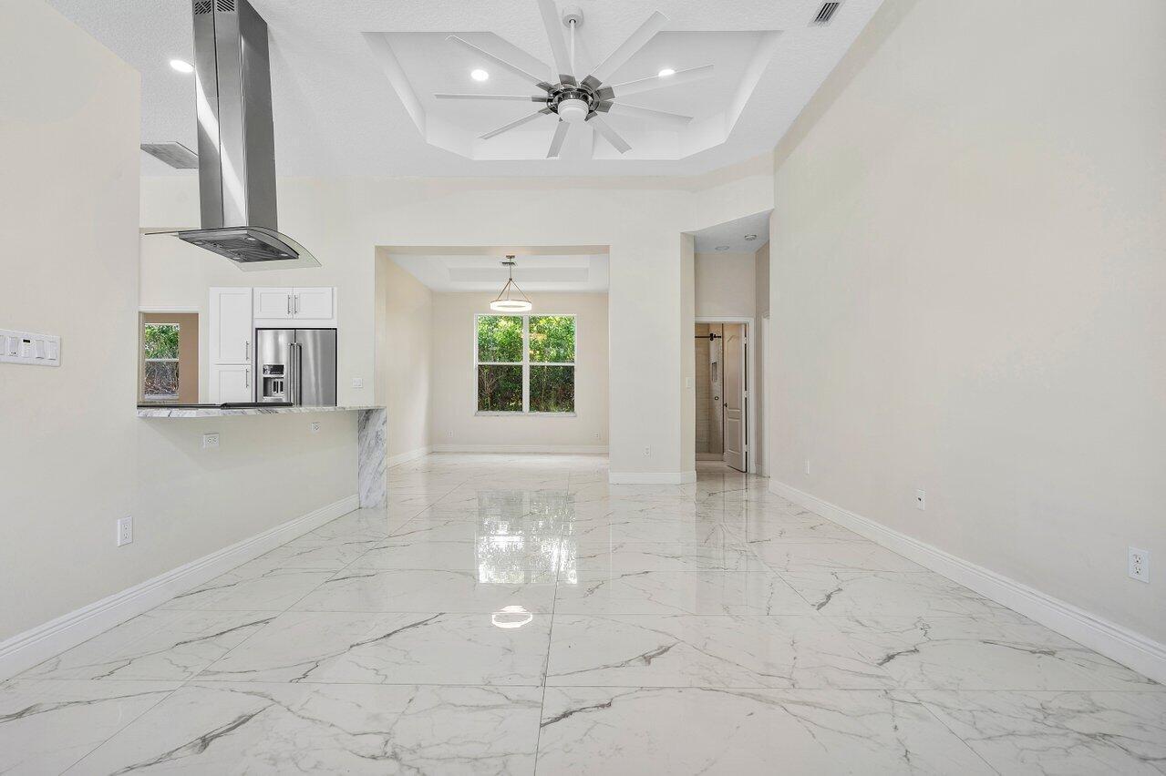HILLS AT LAKE EDEN - Residential Lease