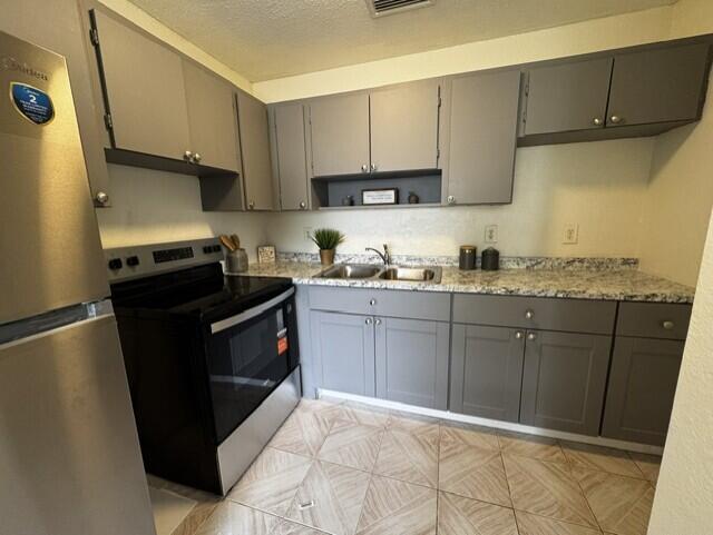 MID-TOWN CONDO - Residential