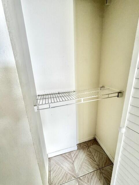 MID-TOWN CONDO - Residential