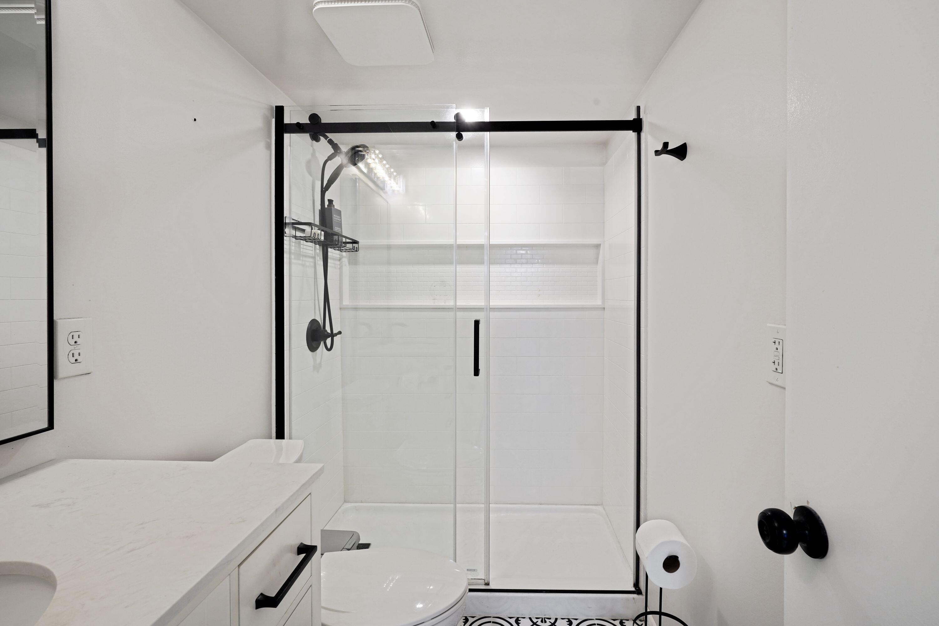 OMEGA CONDO NO 3 - Residential