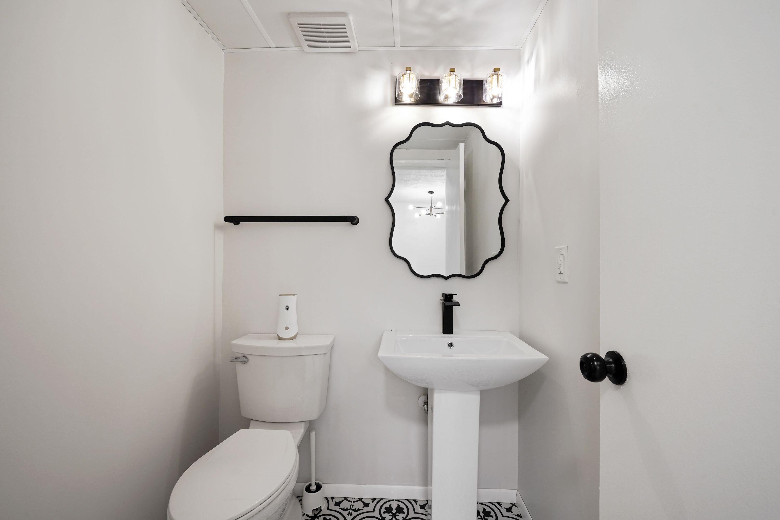 OMEGA CONDO NO 3 - Residential