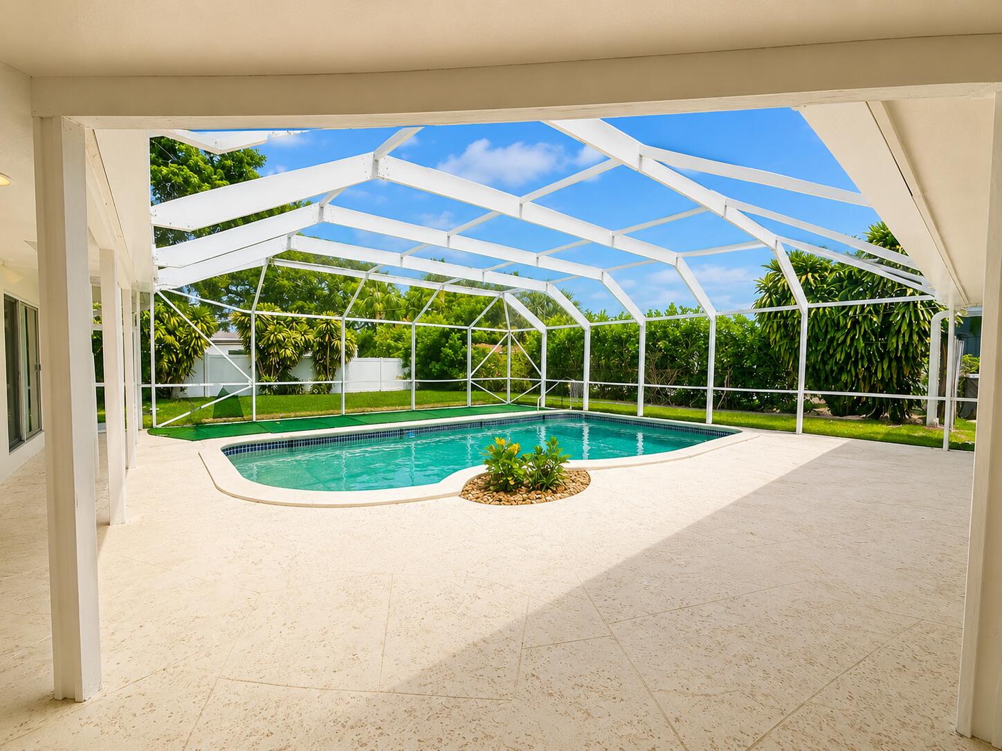 PLANTATION PARK 8 ADD - Residential Lease