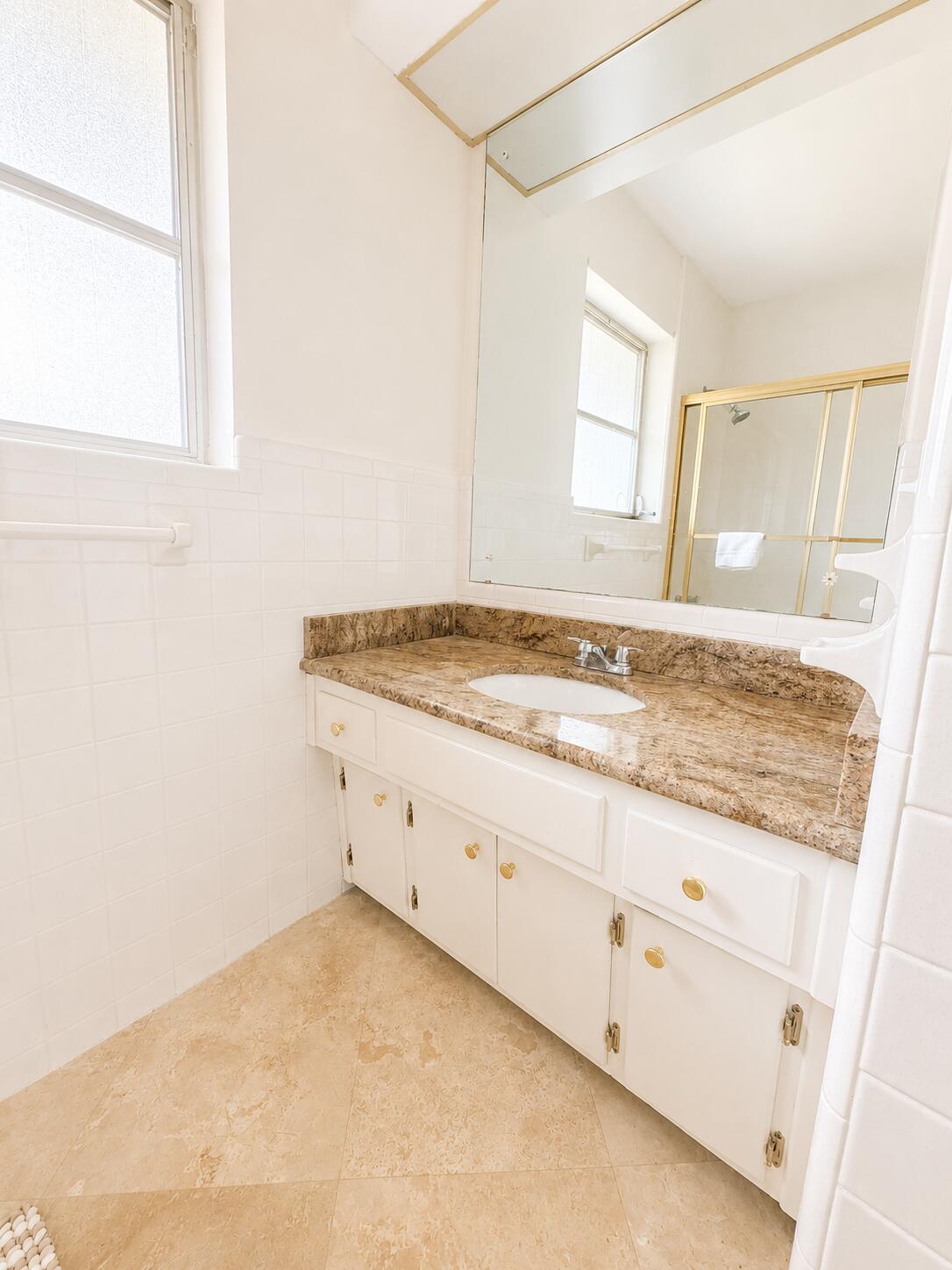 PLANTATION PARK 8 ADD - Residential Lease