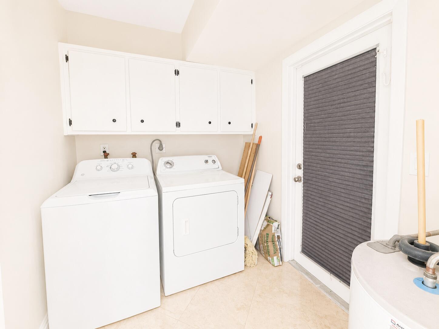 PLANTATION PARK 8 ADD - Residential Lease