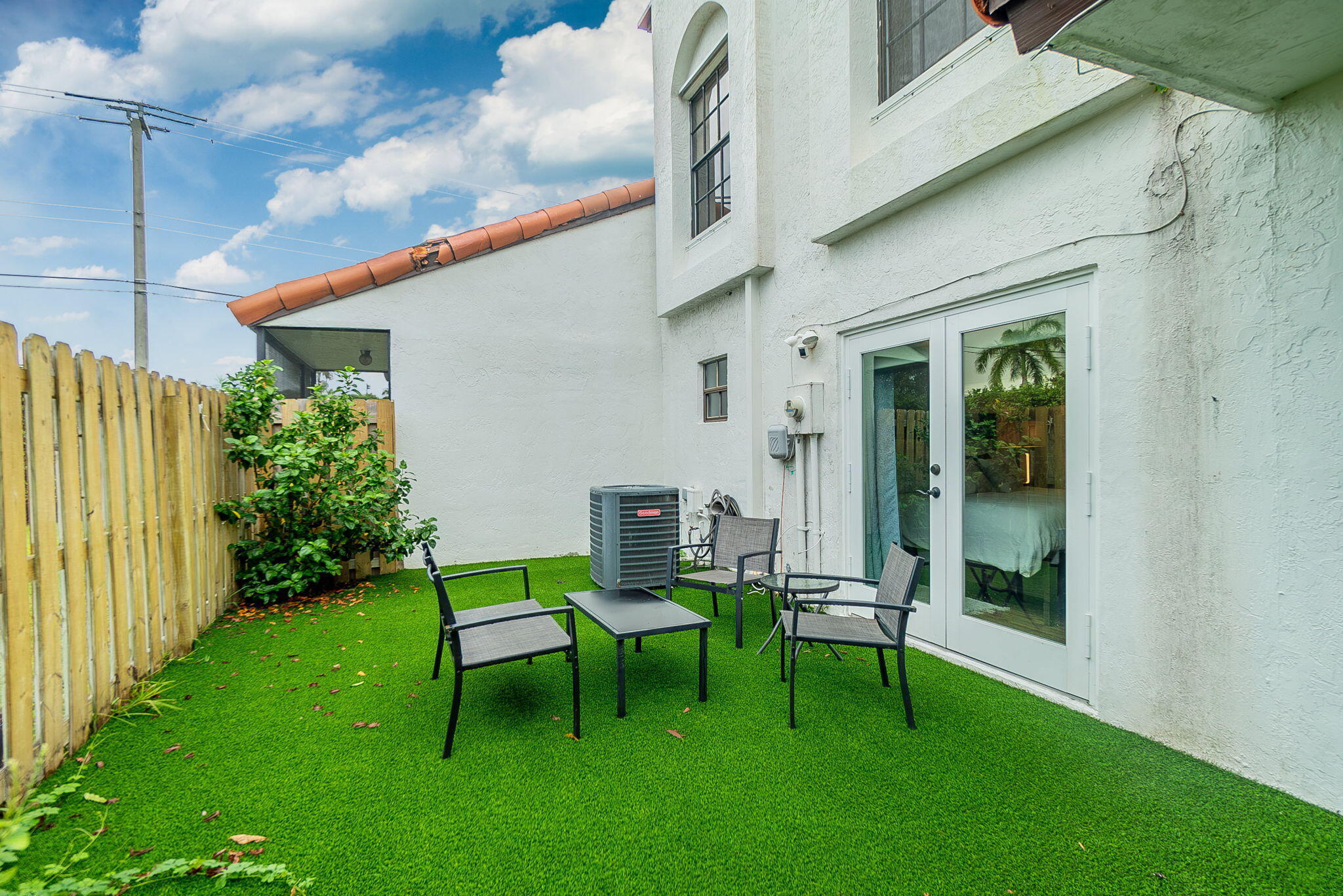 WELLINGTON OF WELLINGTON - Residential Lease