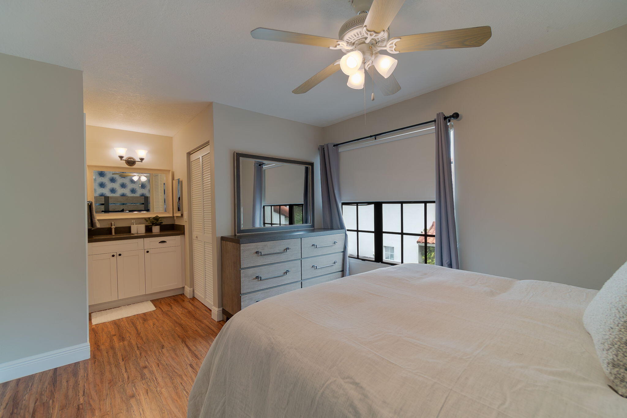 WELLINGTON OF WELLINGTON - Residential Lease