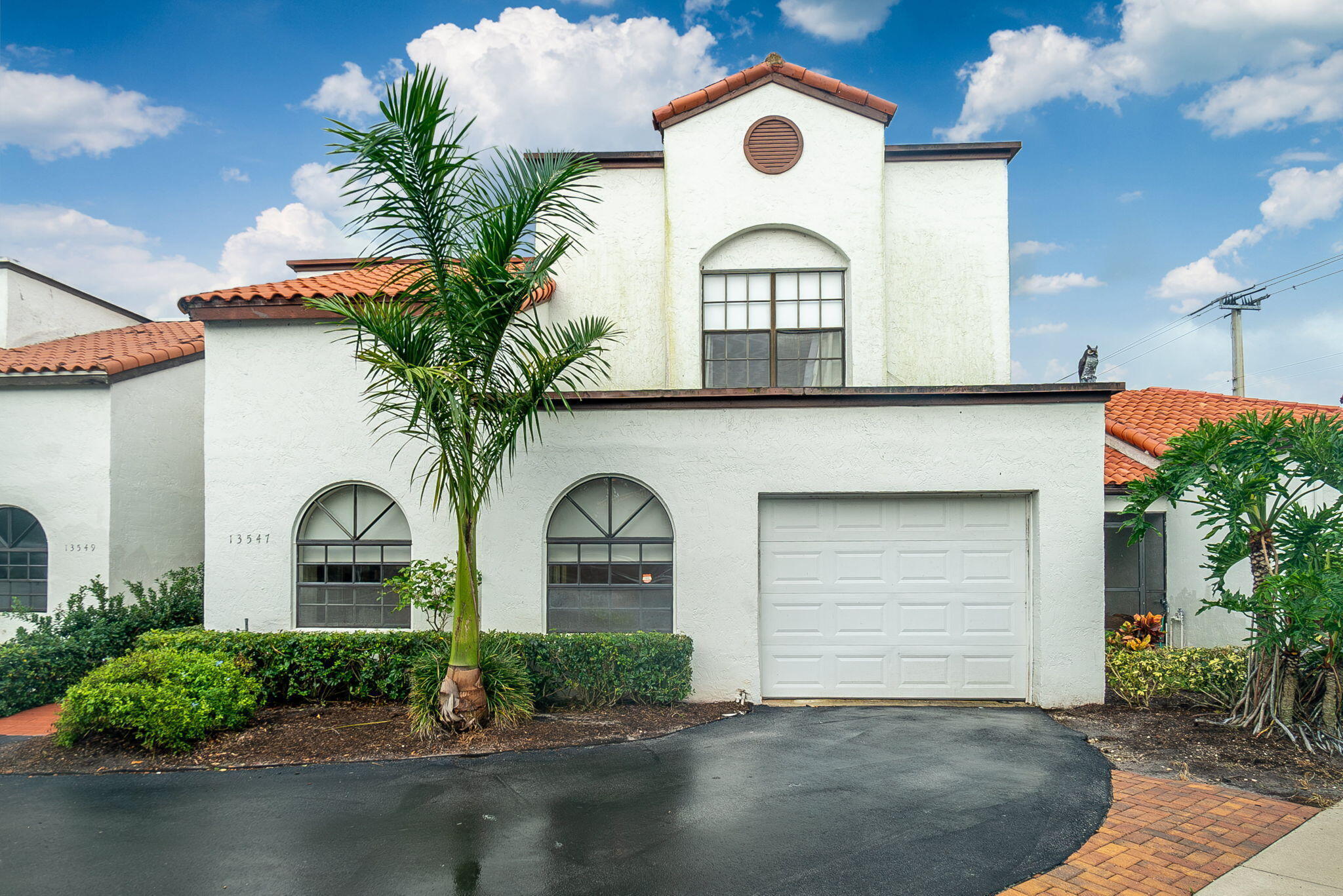 WELLINGTON OF WELLINGTON - Residential Lease