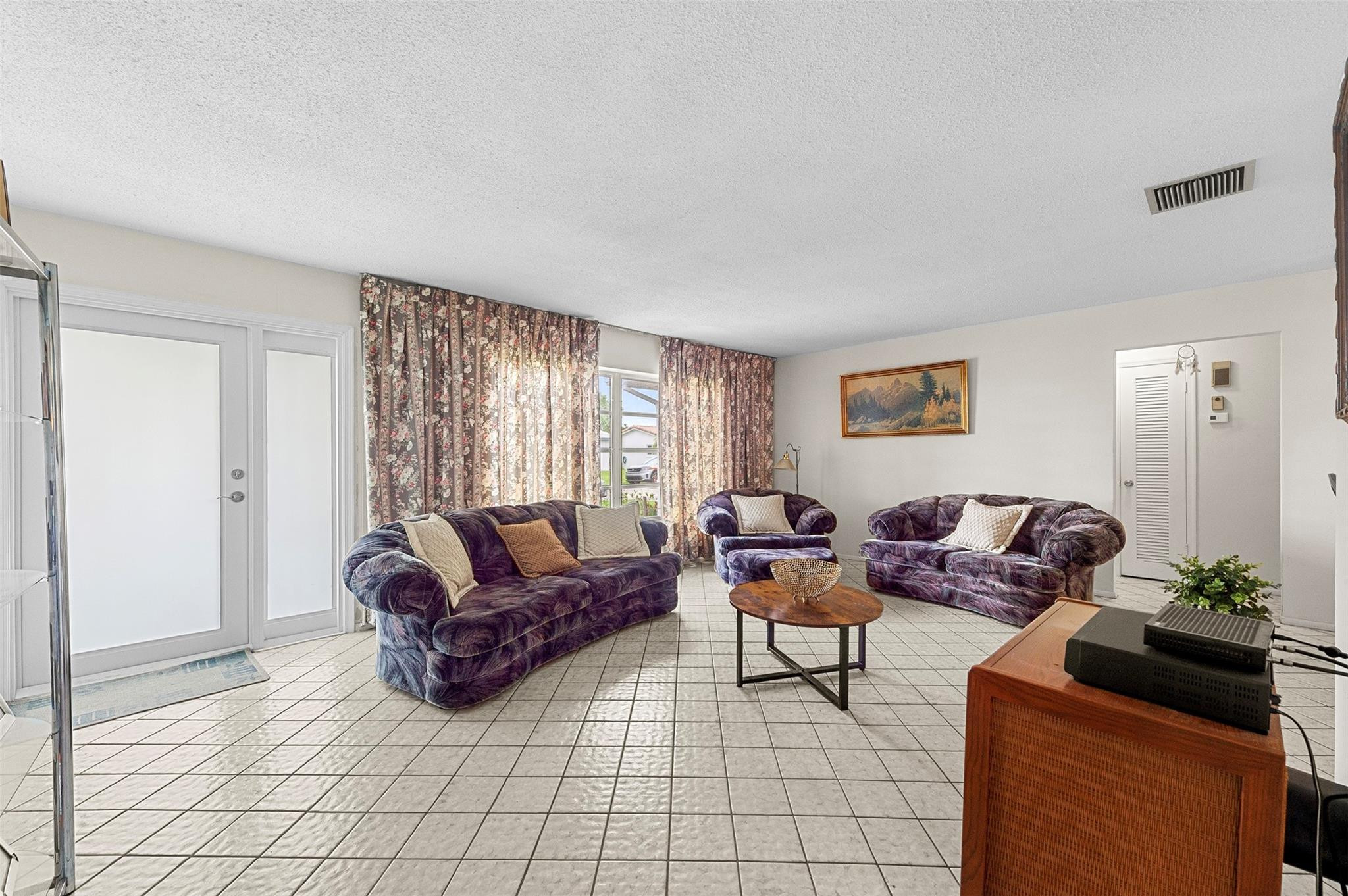 MAINLANDS OF TAMARAC LAKES - Residential
