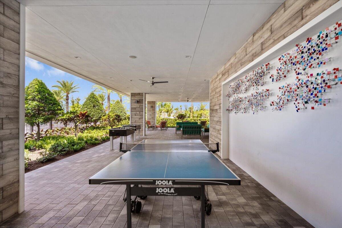 ALTON NEIGHBORHOOD - Residential