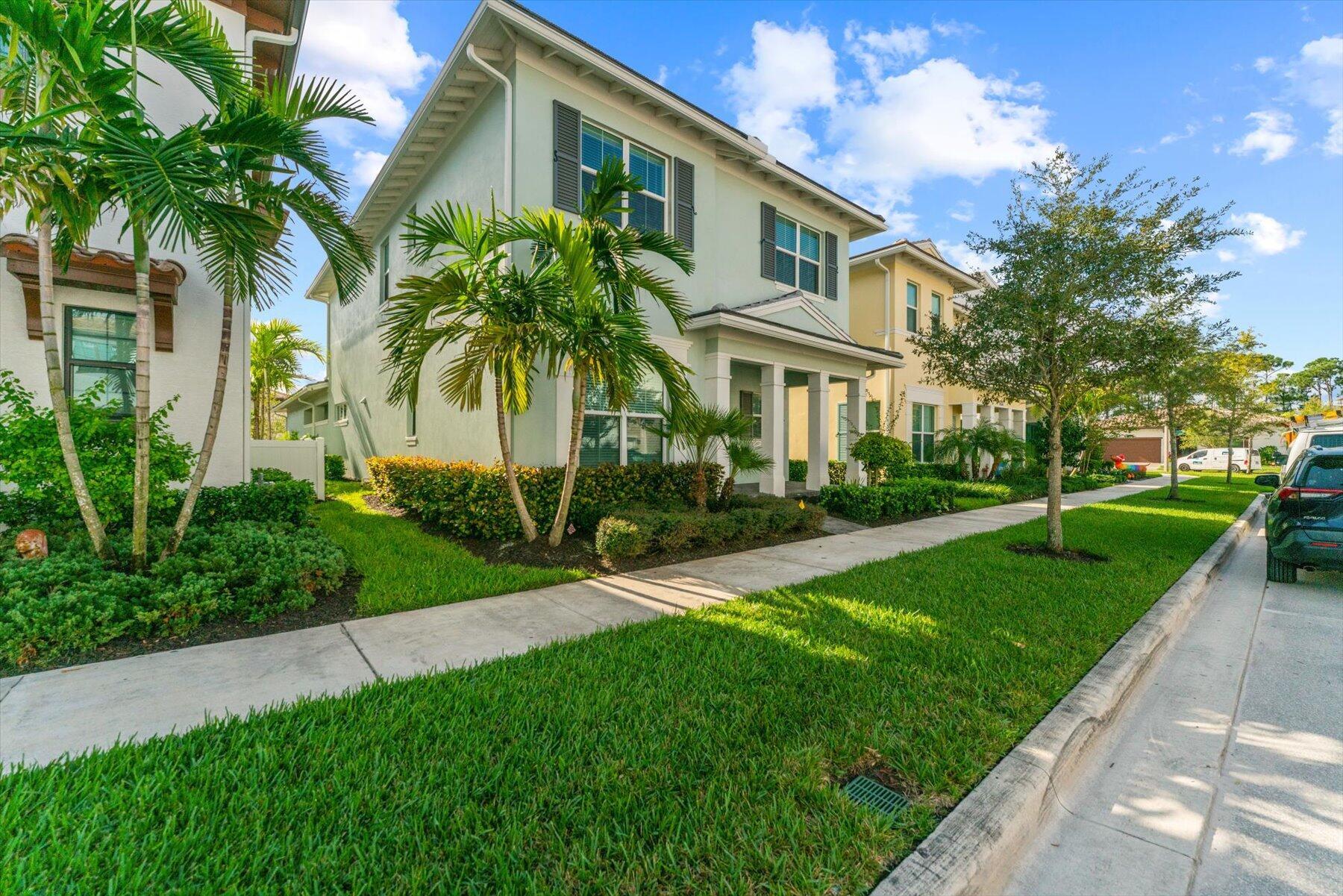 ALTON NEIGHBORHOOD - Residential