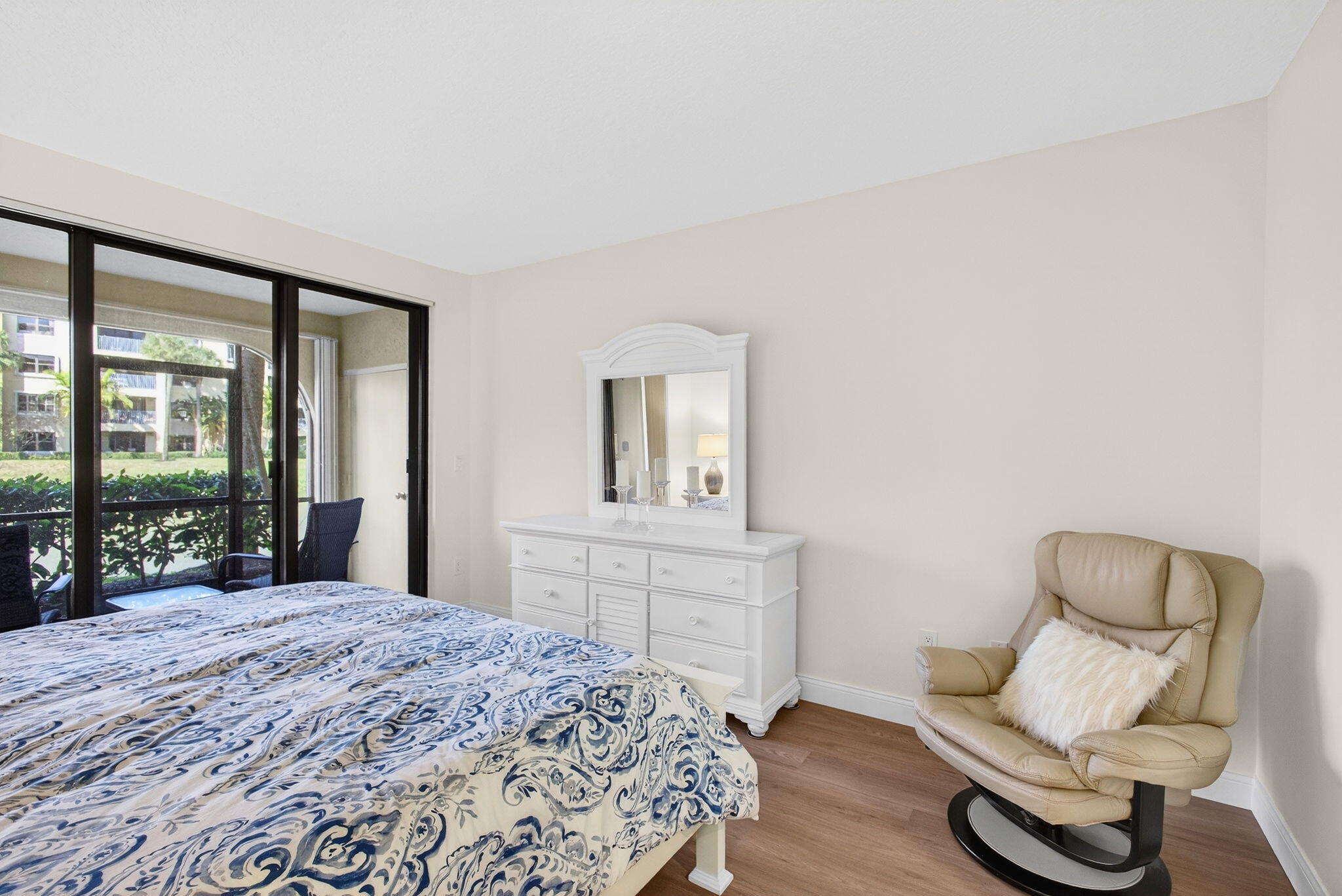 OCEAN TRACE CONDO - Residential
