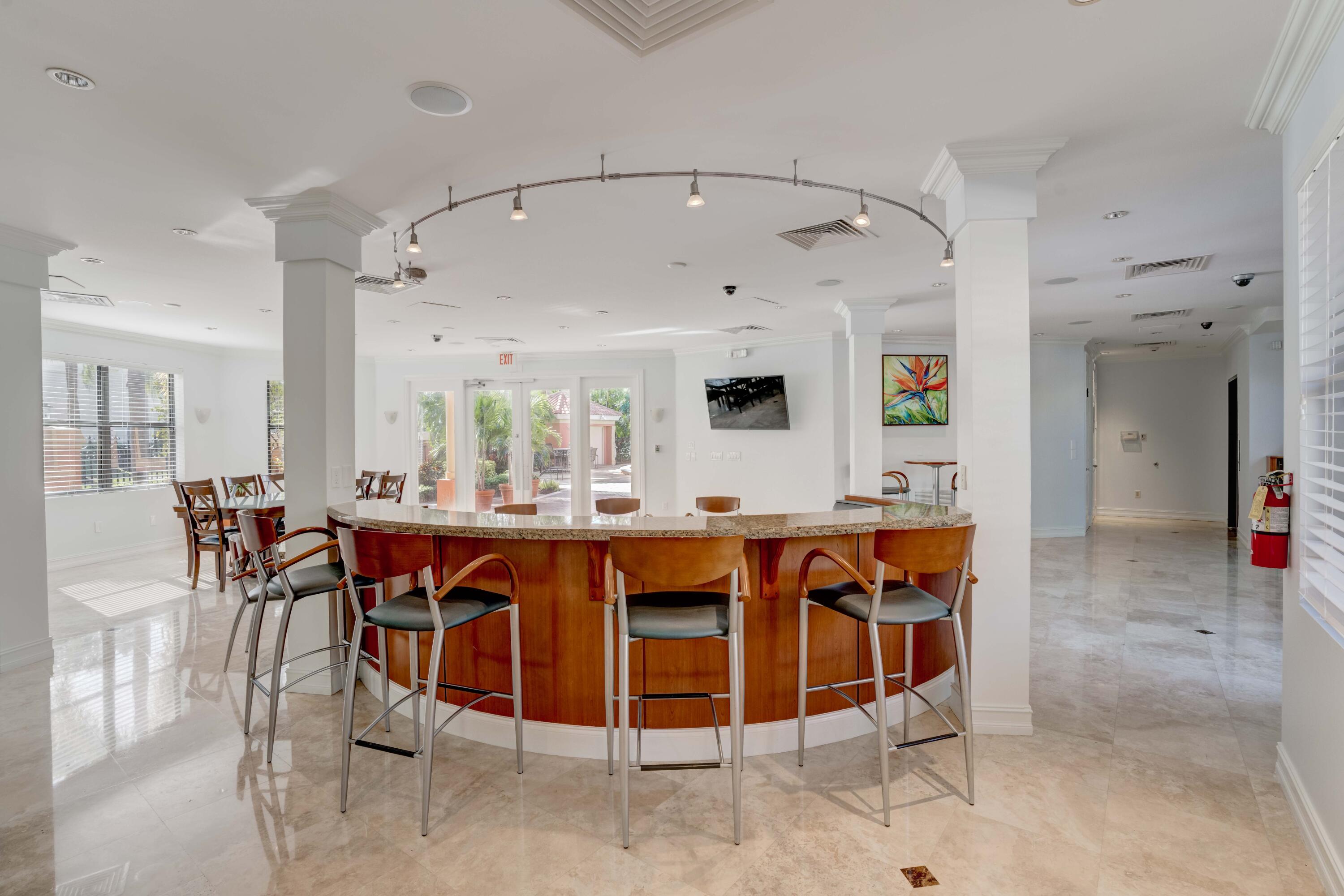OCEAN TRACE CONDO - Residential