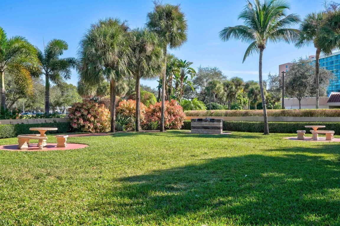 OCEAN TRACE CONDO - Residential