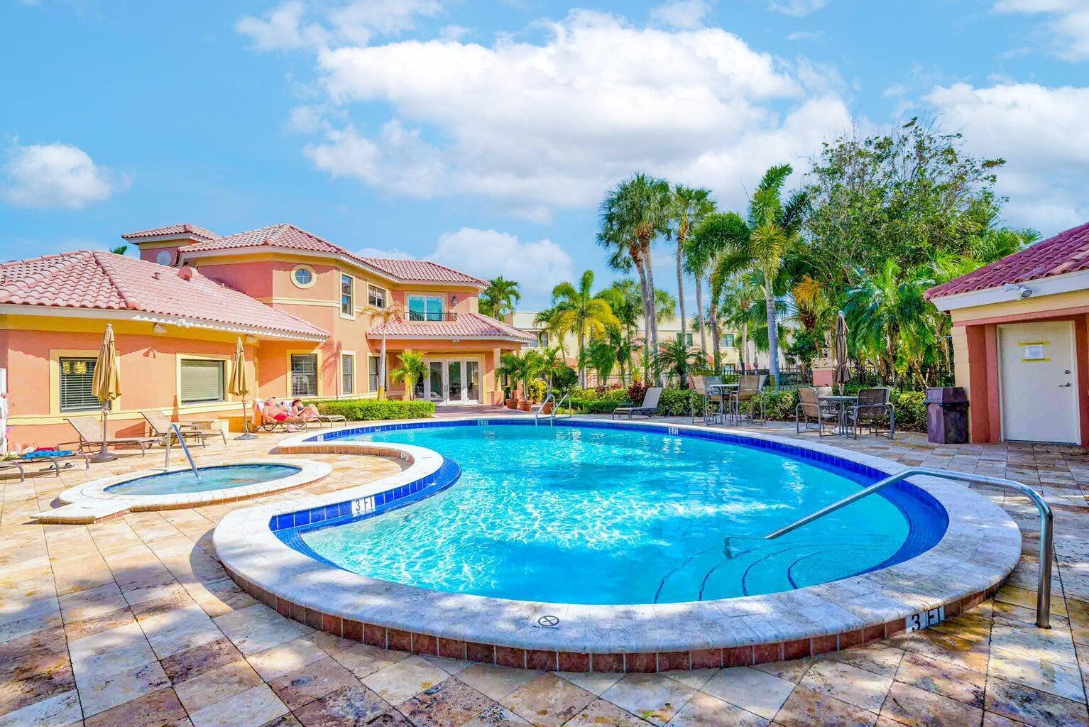 OCEAN TRACE CONDO - Residential