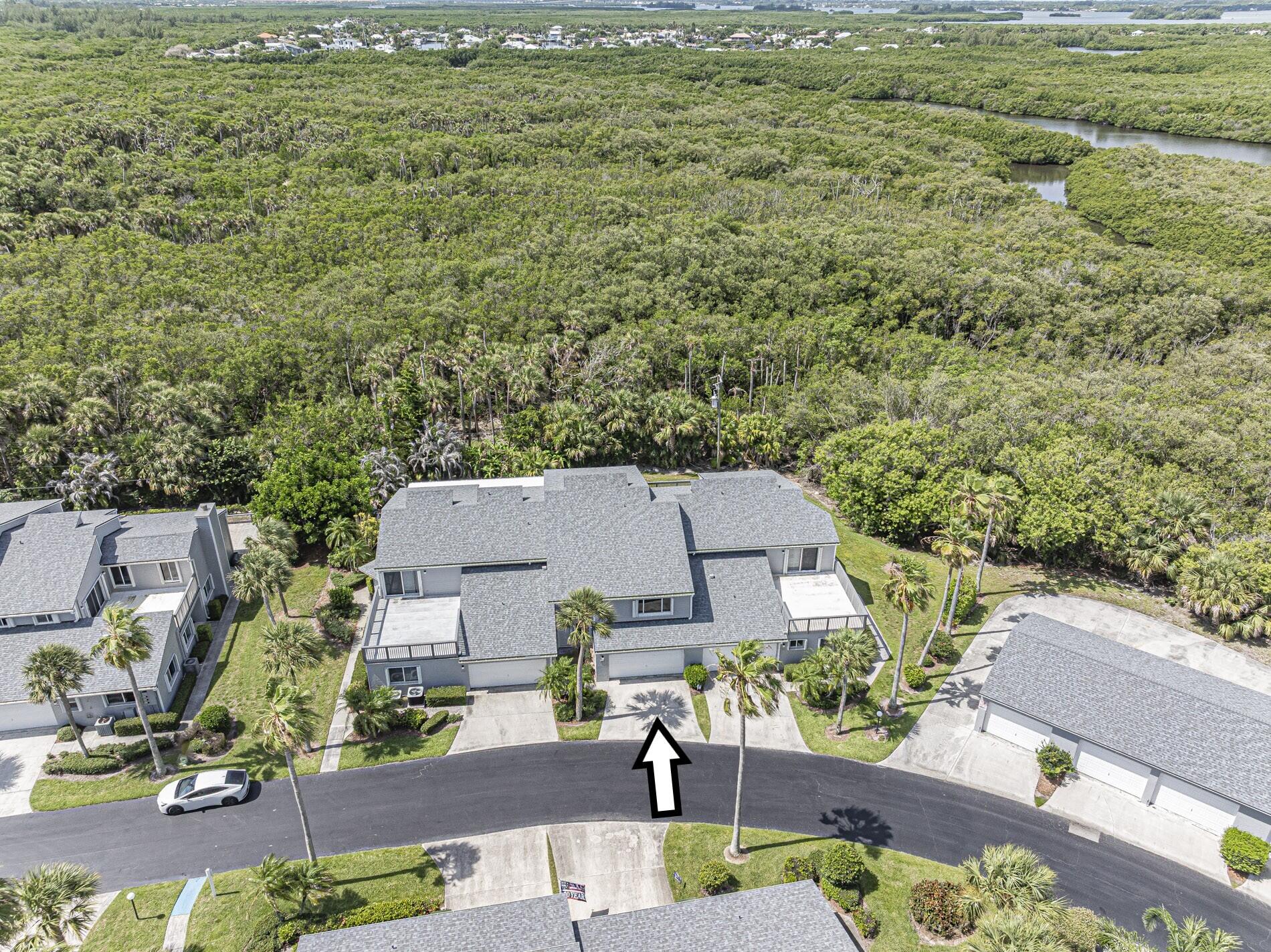 BREAKERS LANDING, A CONDOMINIUM - Residential