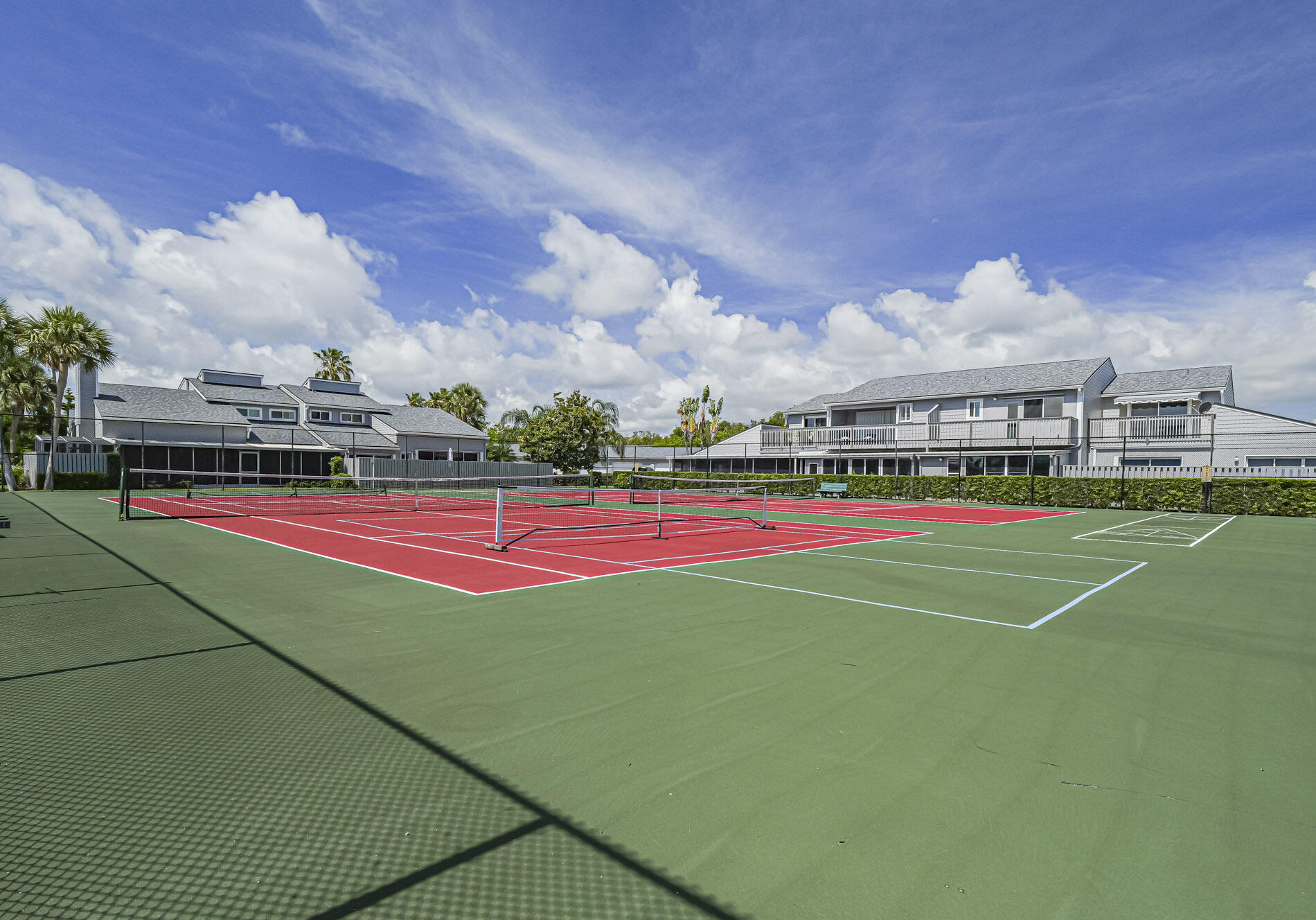 BREAKERS LANDING, A CONDOMINIUM - Residential