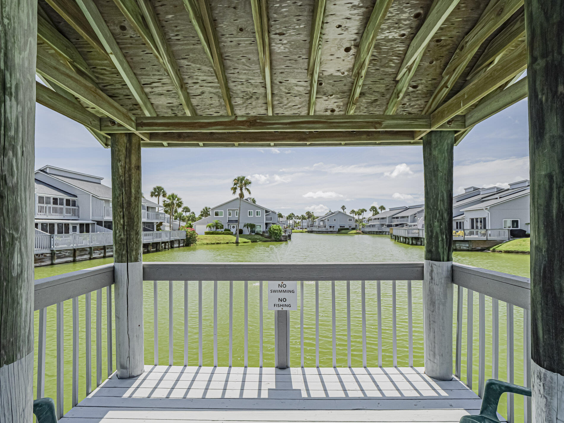 BREAKERS LANDING, A CONDOMINIUM - Residential