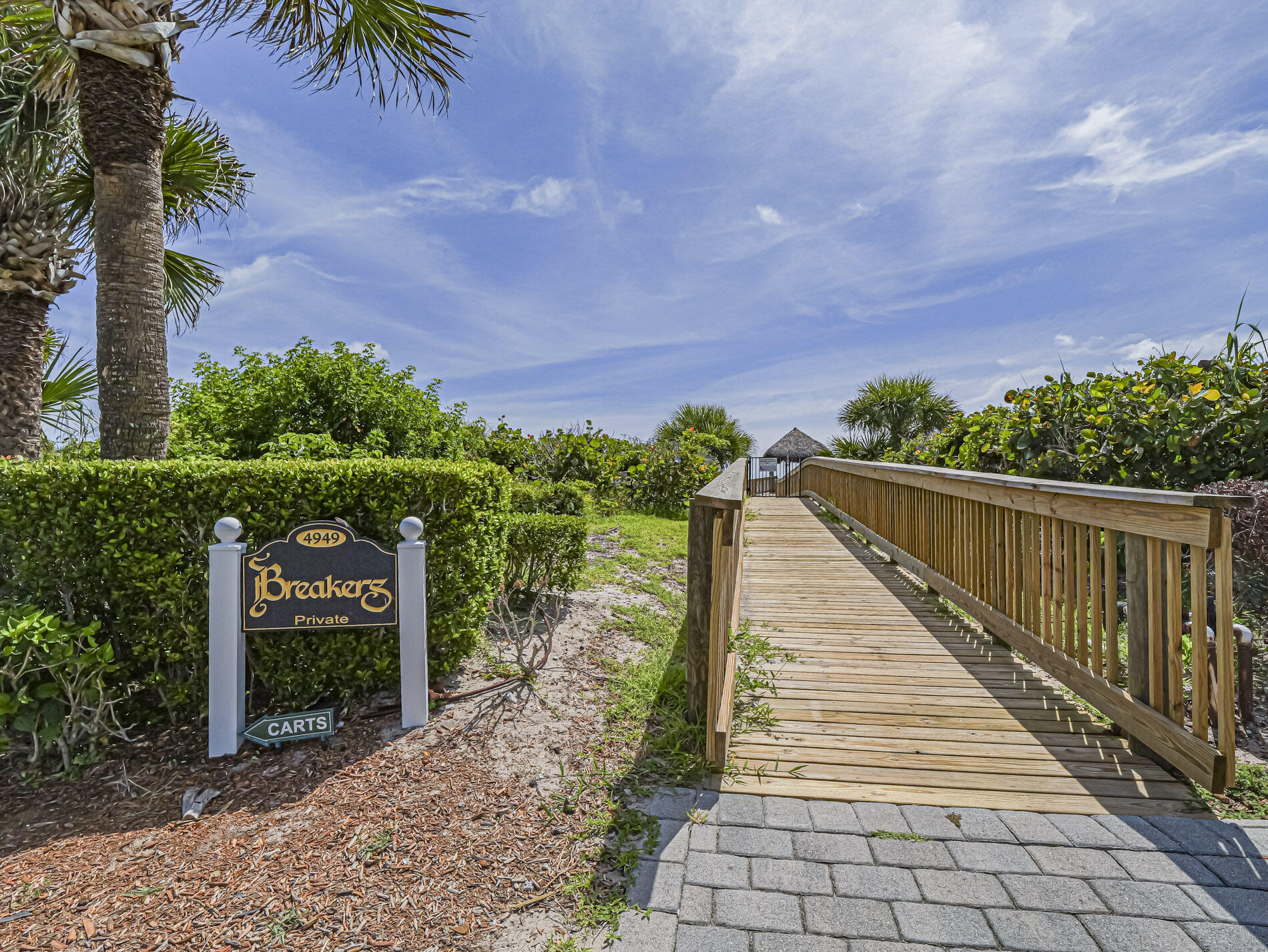 BREAKERS LANDING, A CONDOMINIUM - Residential