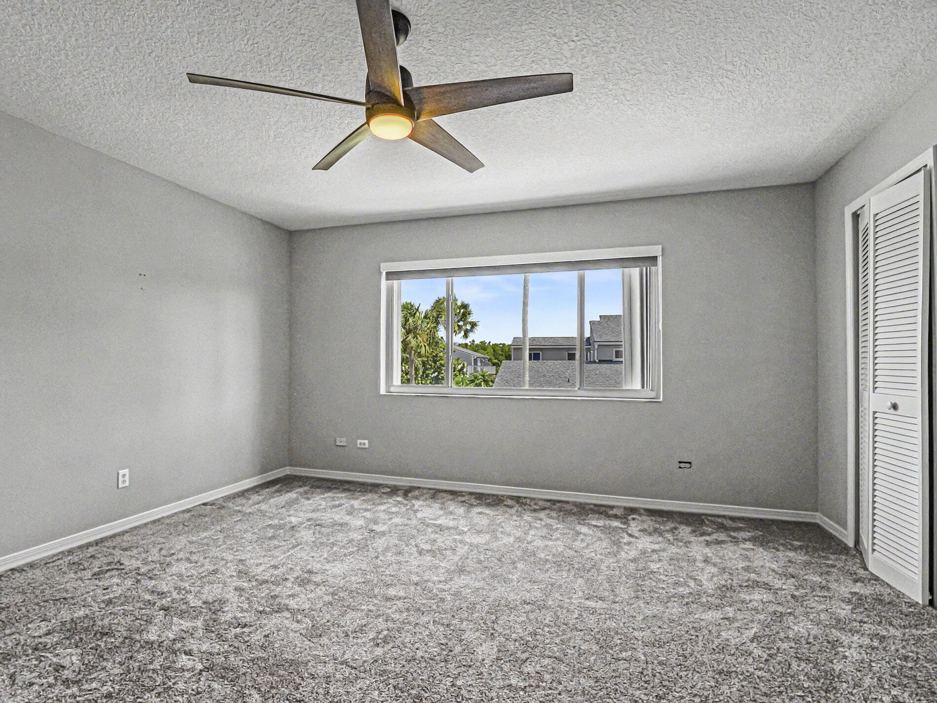 BREAKERS LANDING, A CONDOMINIUM - Residential