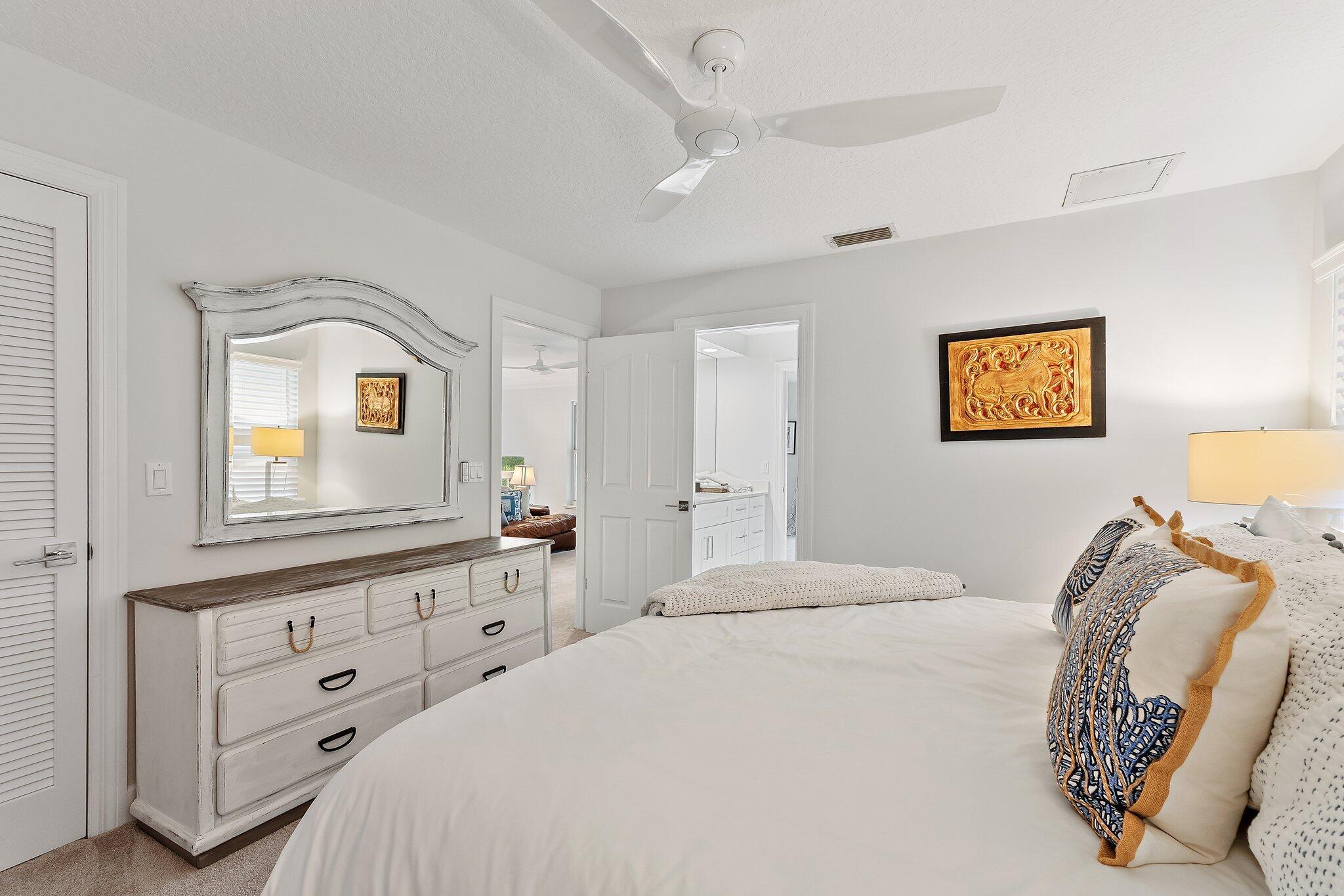 NORTH HOBE SOUND SHORES - Residential