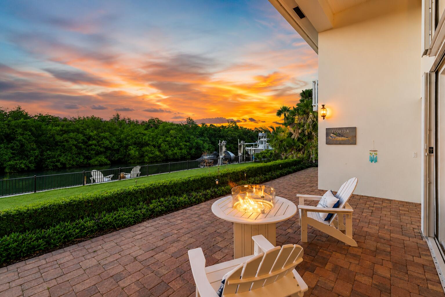 NORTH HOBE SOUND SHORES - Residential