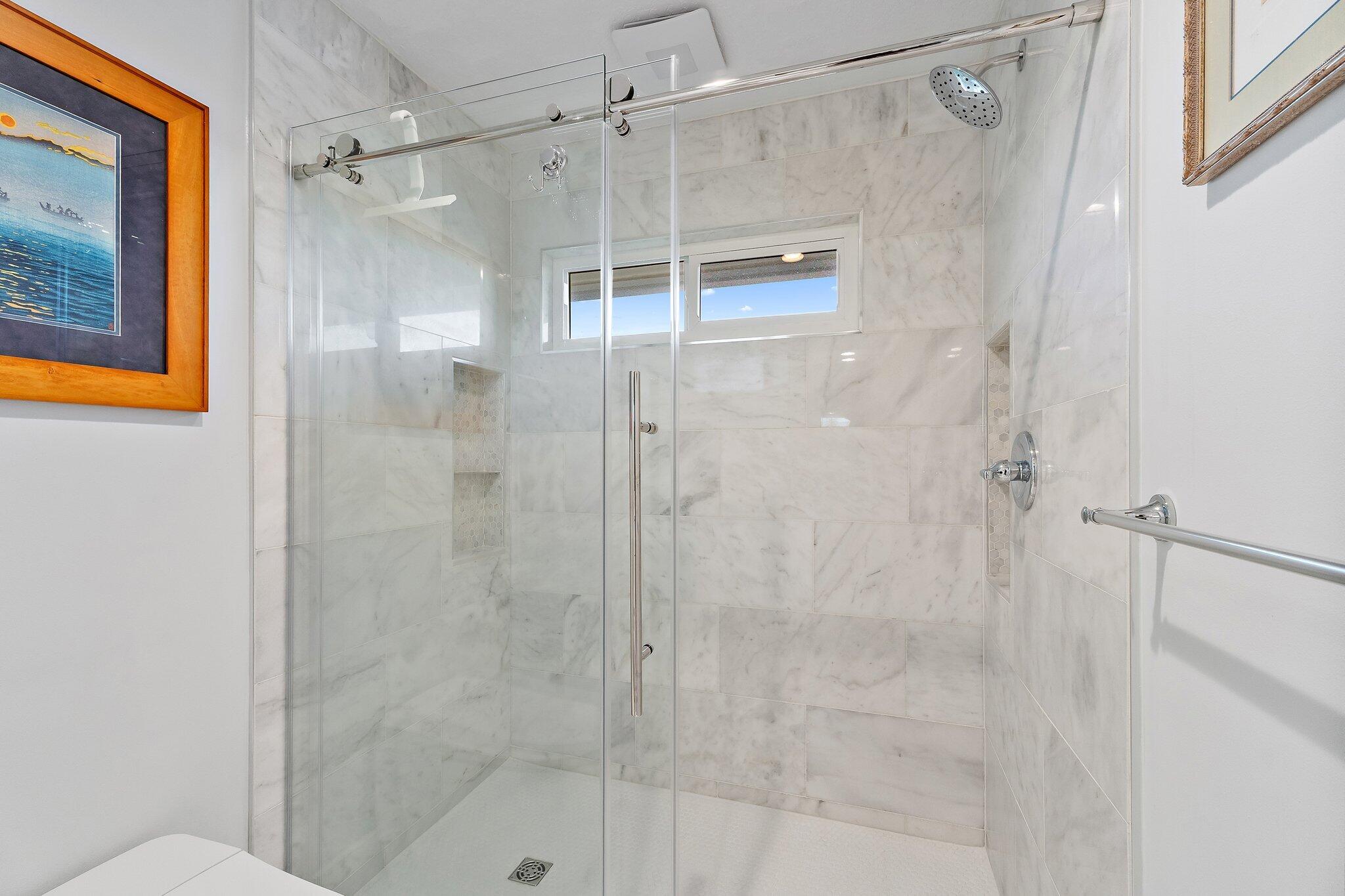 NORTH HOBE SOUND SHORES - Residential