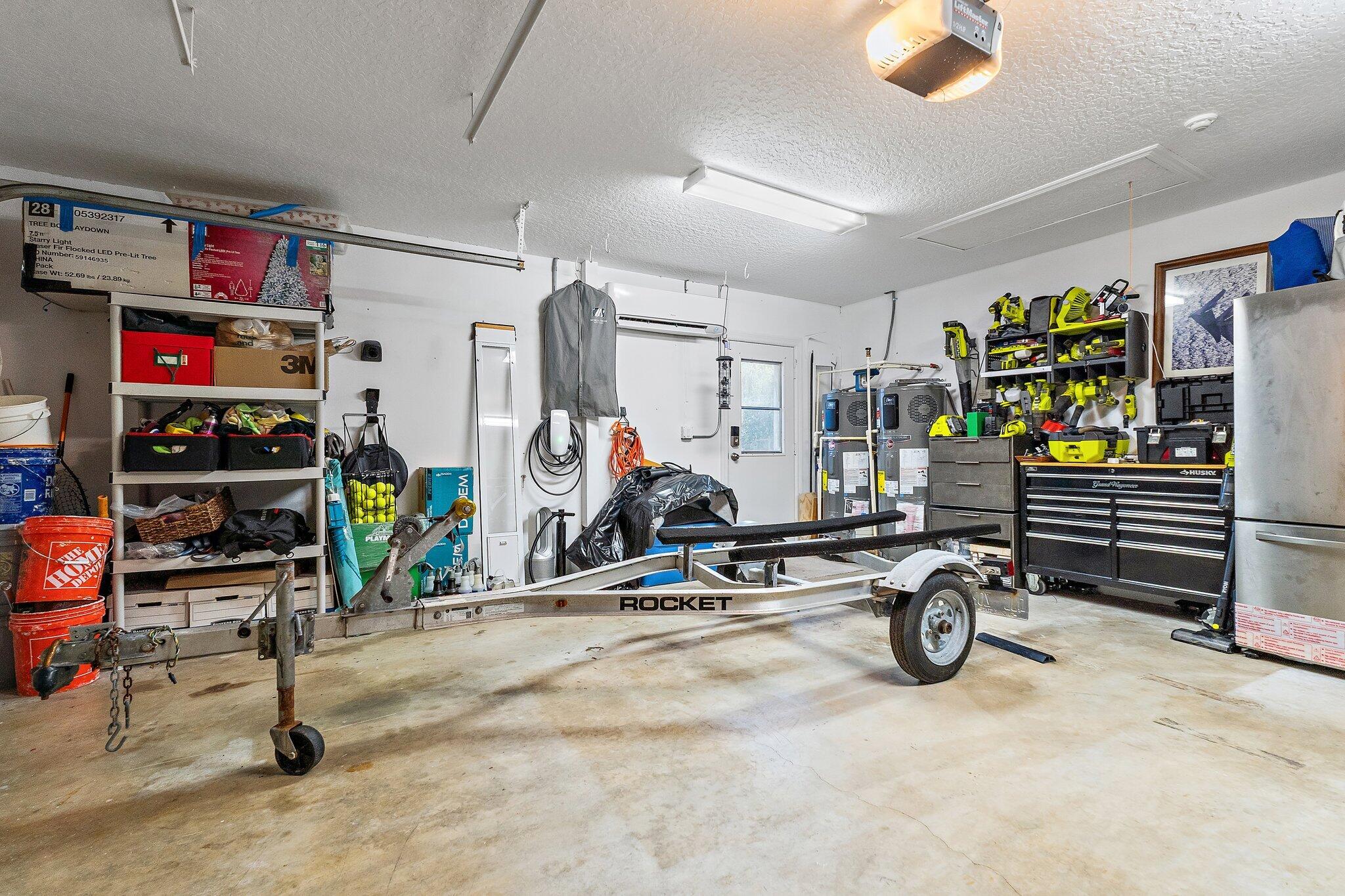 NORTH HOBE SOUND SHORES - Residential
