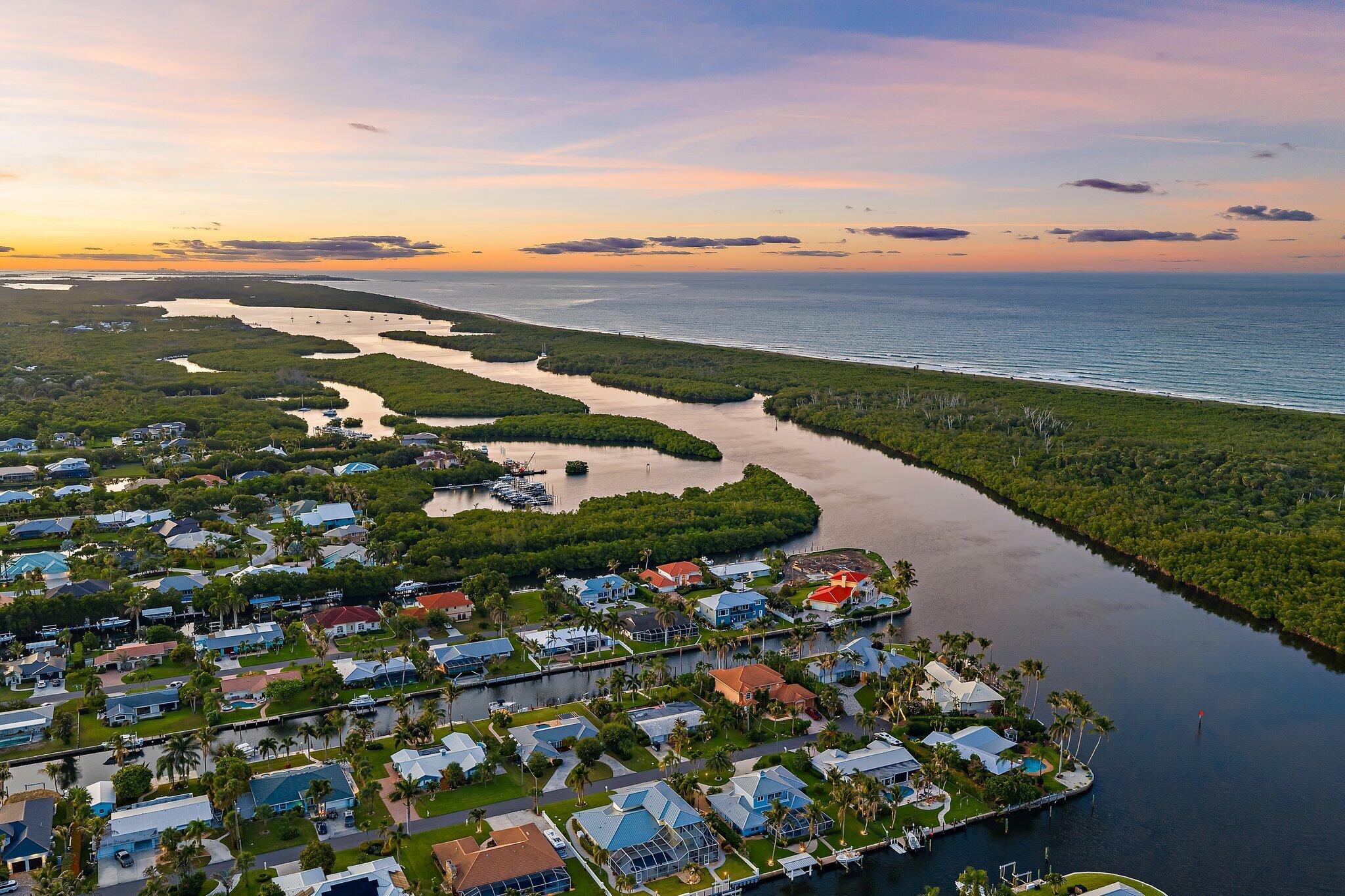 NORTH HOBE SOUND SHORES - Residential
