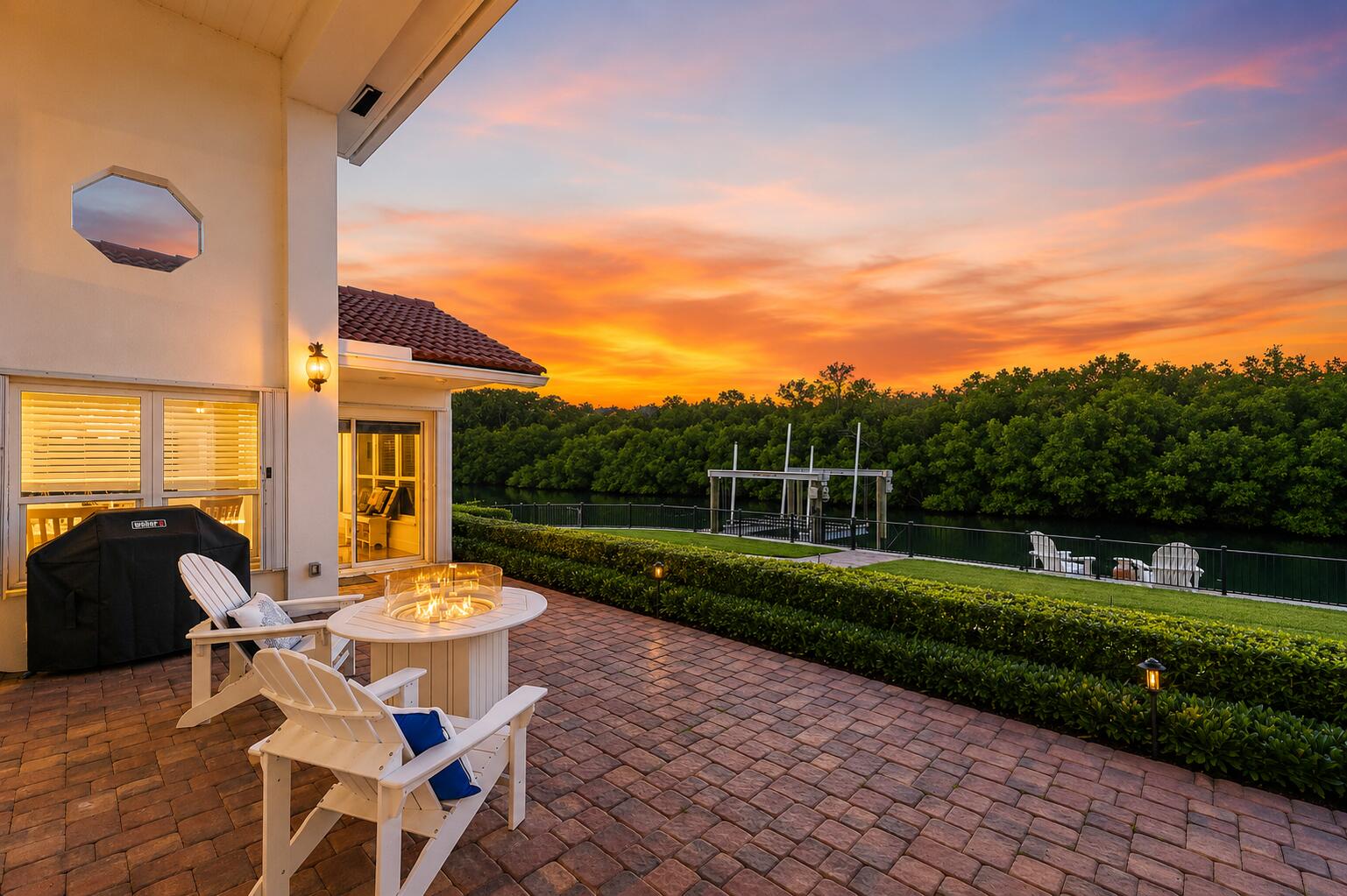 NORTH HOBE SOUND SHORES - Residential