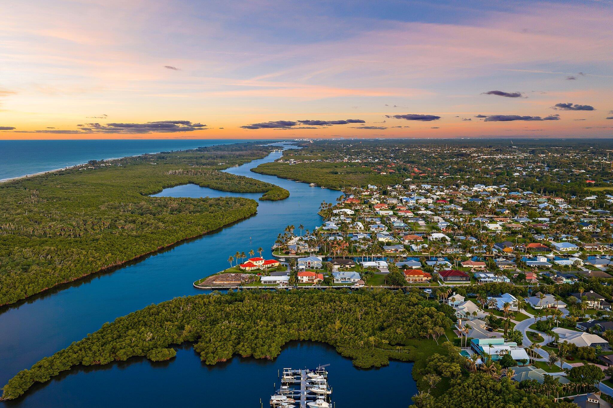NORTH HOBE SOUND SHORES - Residential