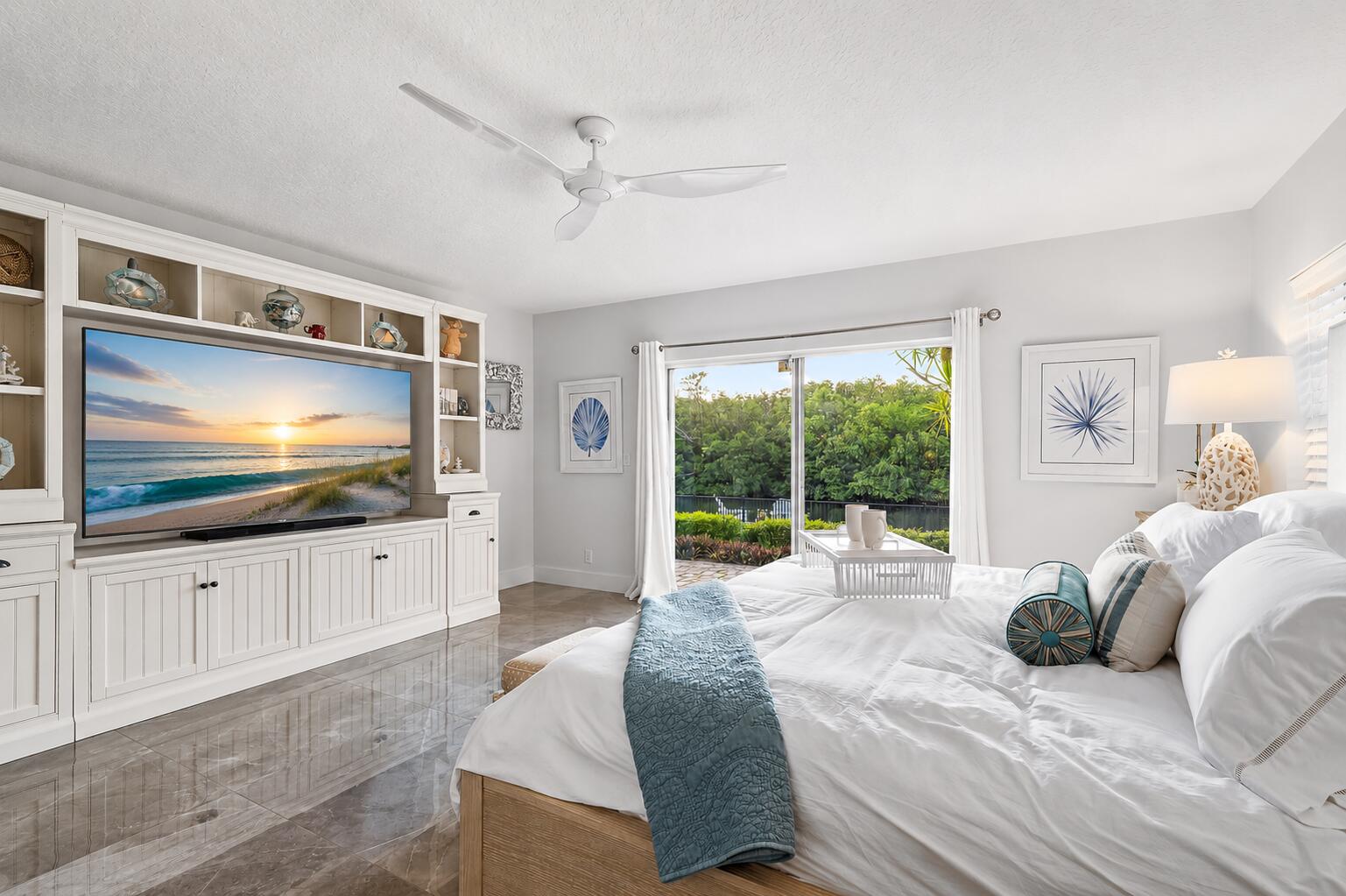 NORTH HOBE SOUND SHORES - Residential