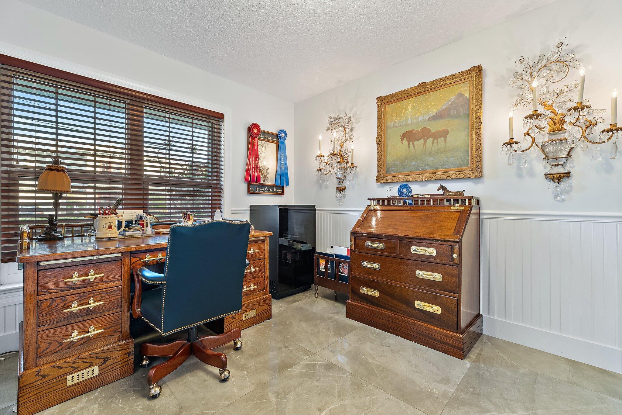 NORTH HOBE SOUND SHORES - Residential