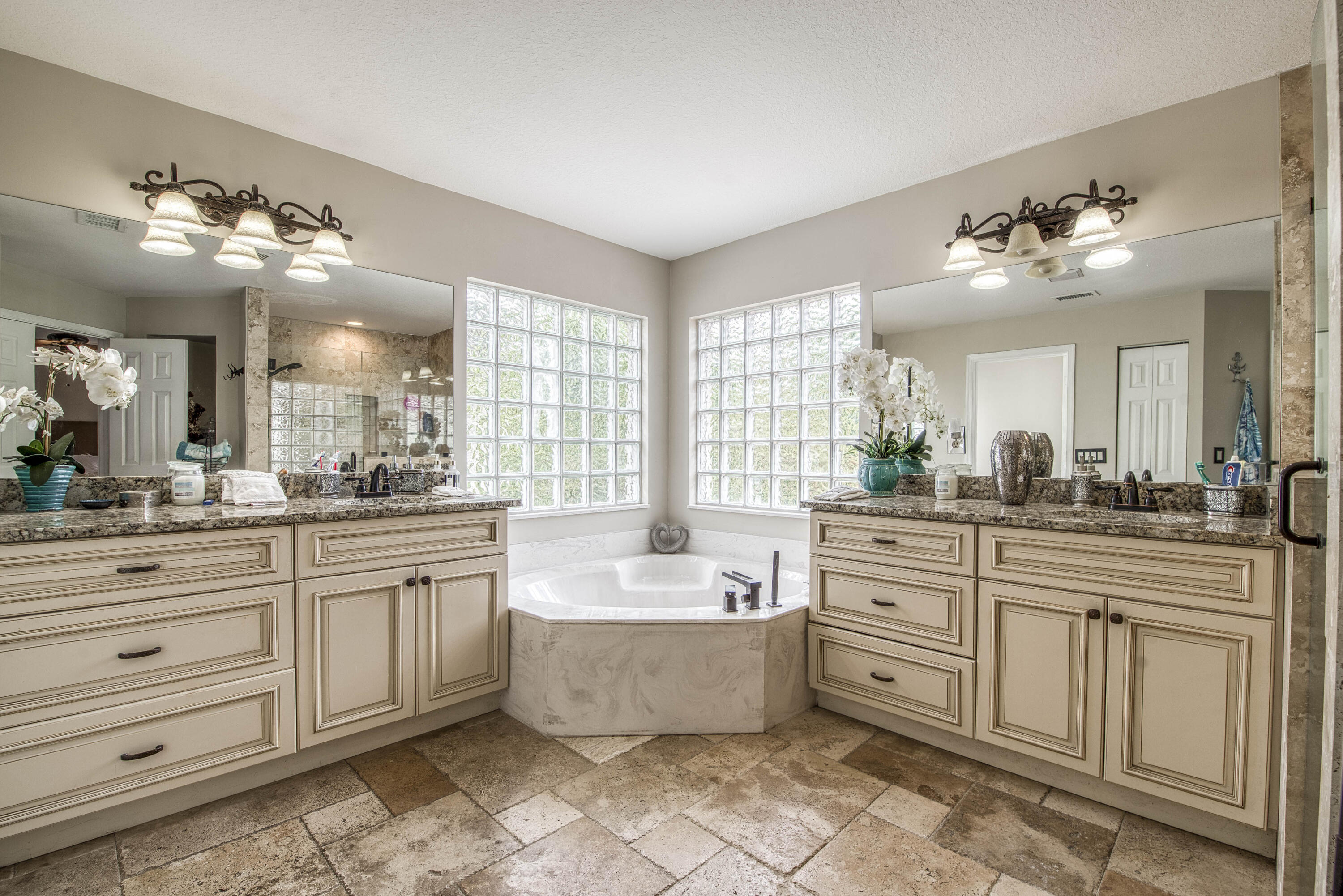 Thousand Oaks - Residential