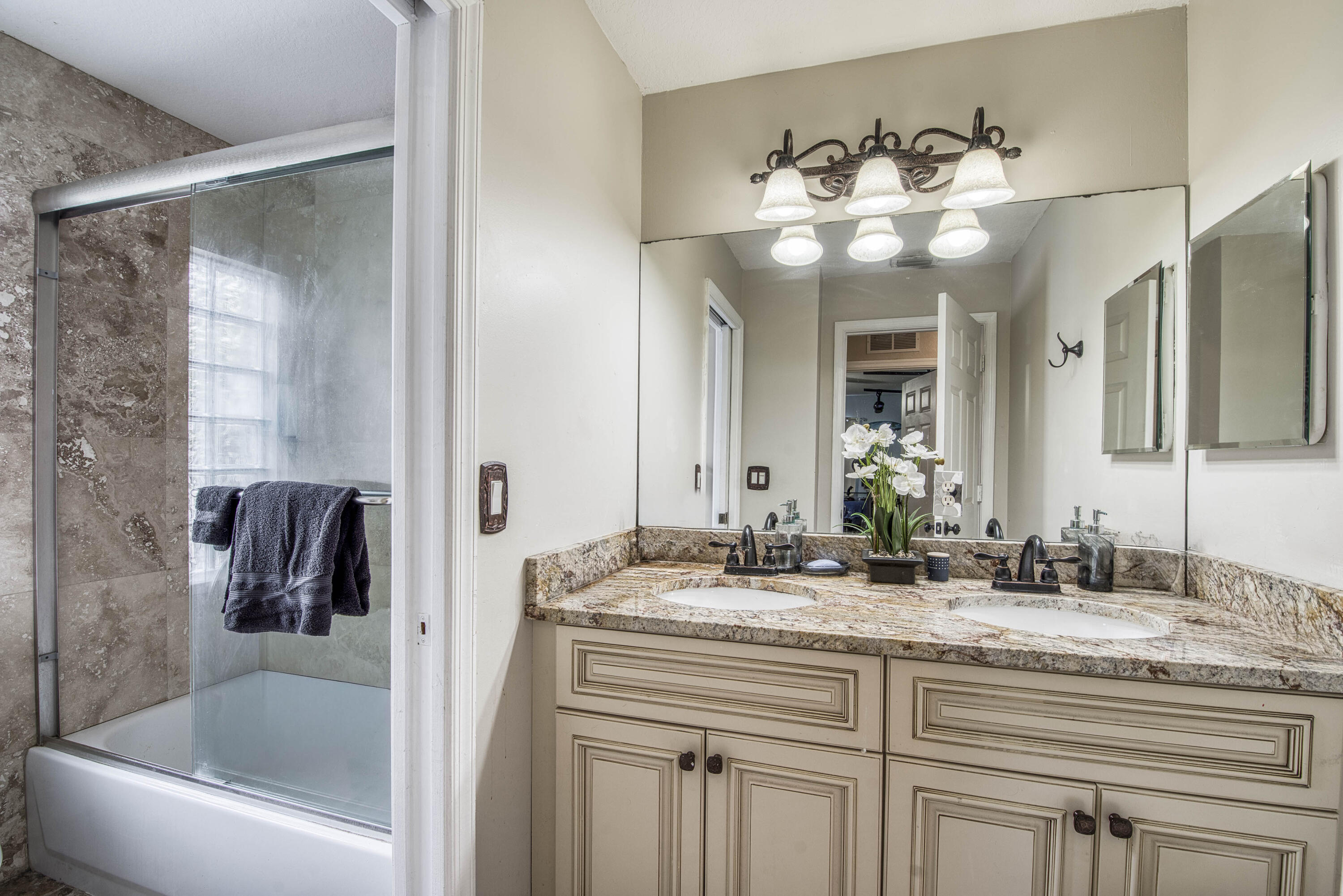 Thousand Oaks - Residential