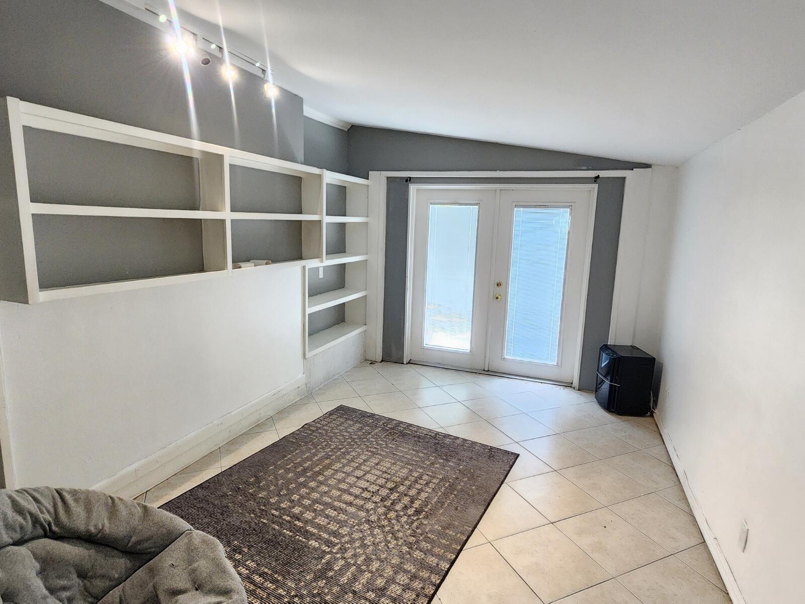 PINE GARDENS - Residential Lease