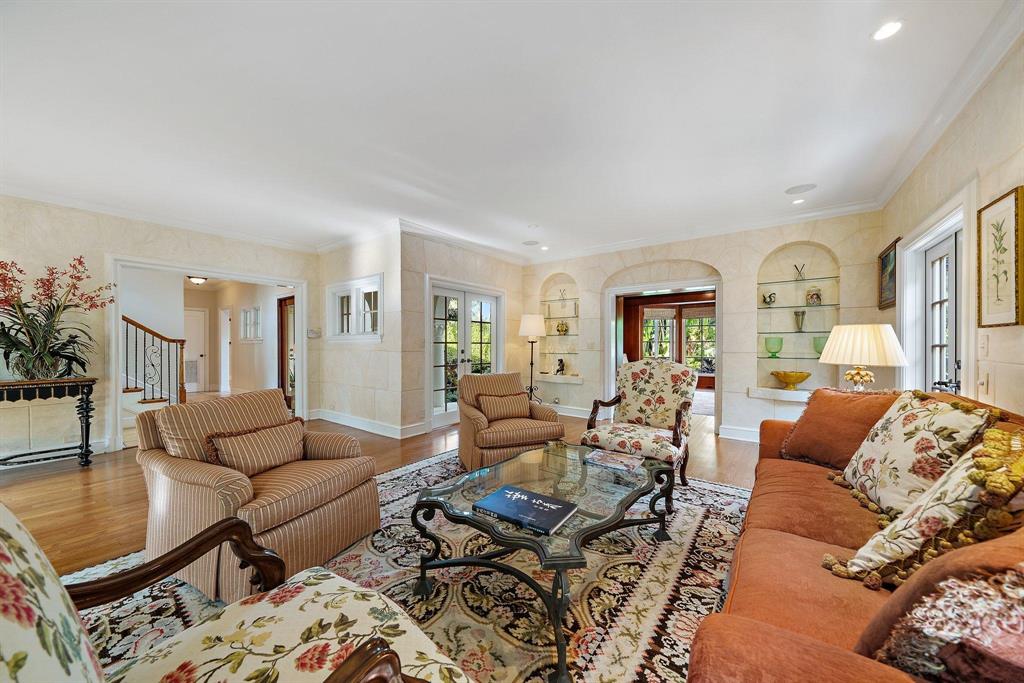 PRIMAVERA ESTATES (MIDDLE SEC) - Residential