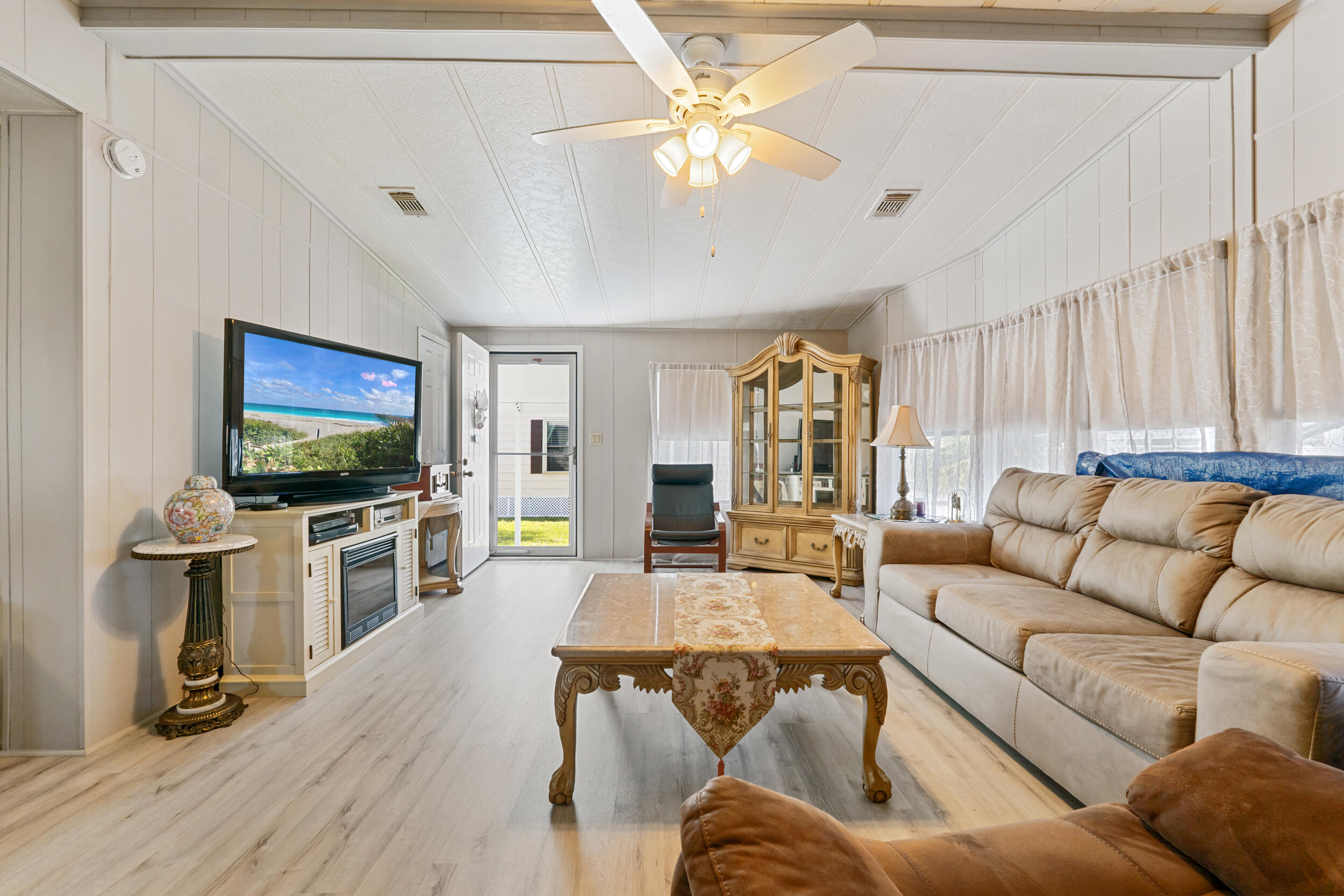 Spanish Lakes Country Club - Residential