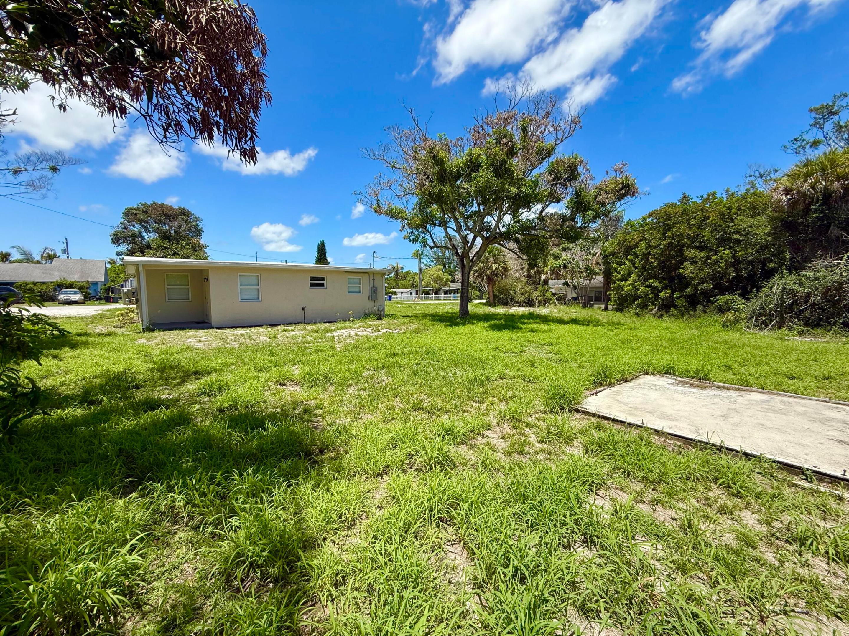 OLYMPIA / BANNER LAKE - Residential Lease