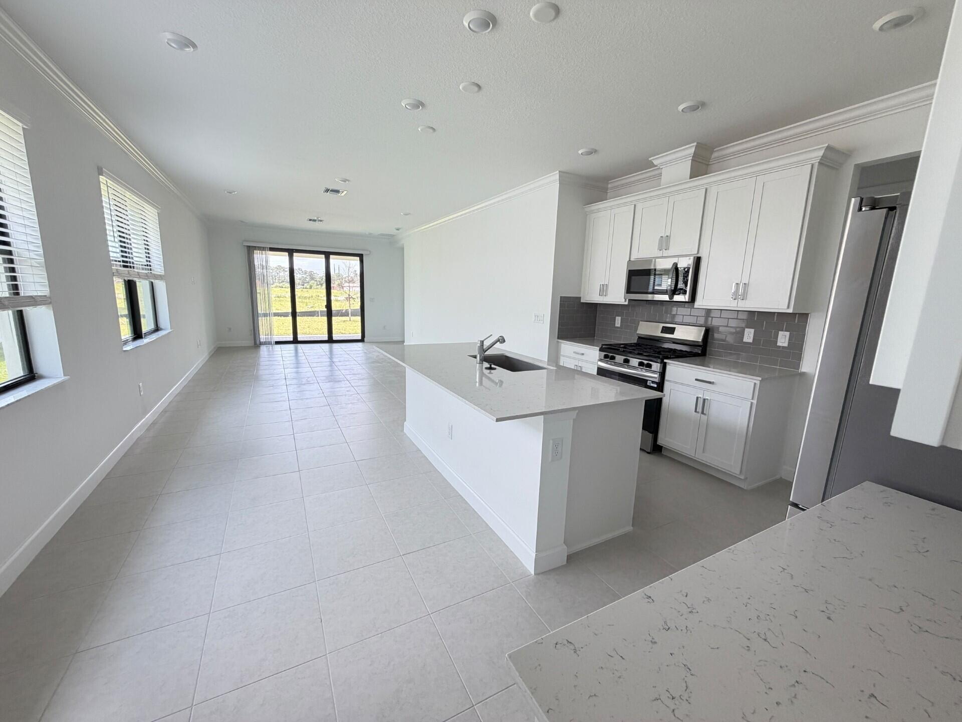 LTC RANCH WEST POD 9 PHASES 2 AND 3 - Residential Lease