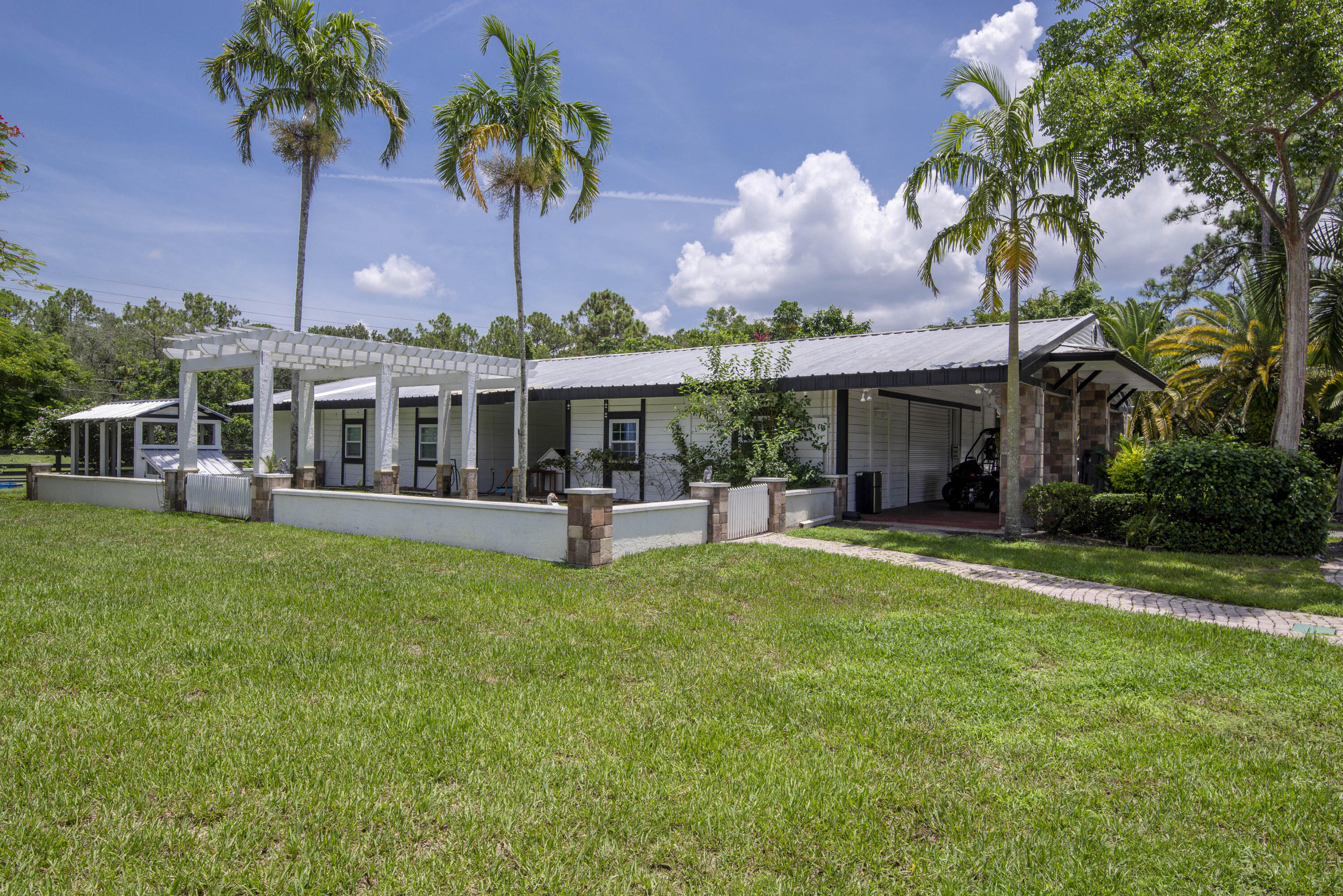 Caloosa - Residential