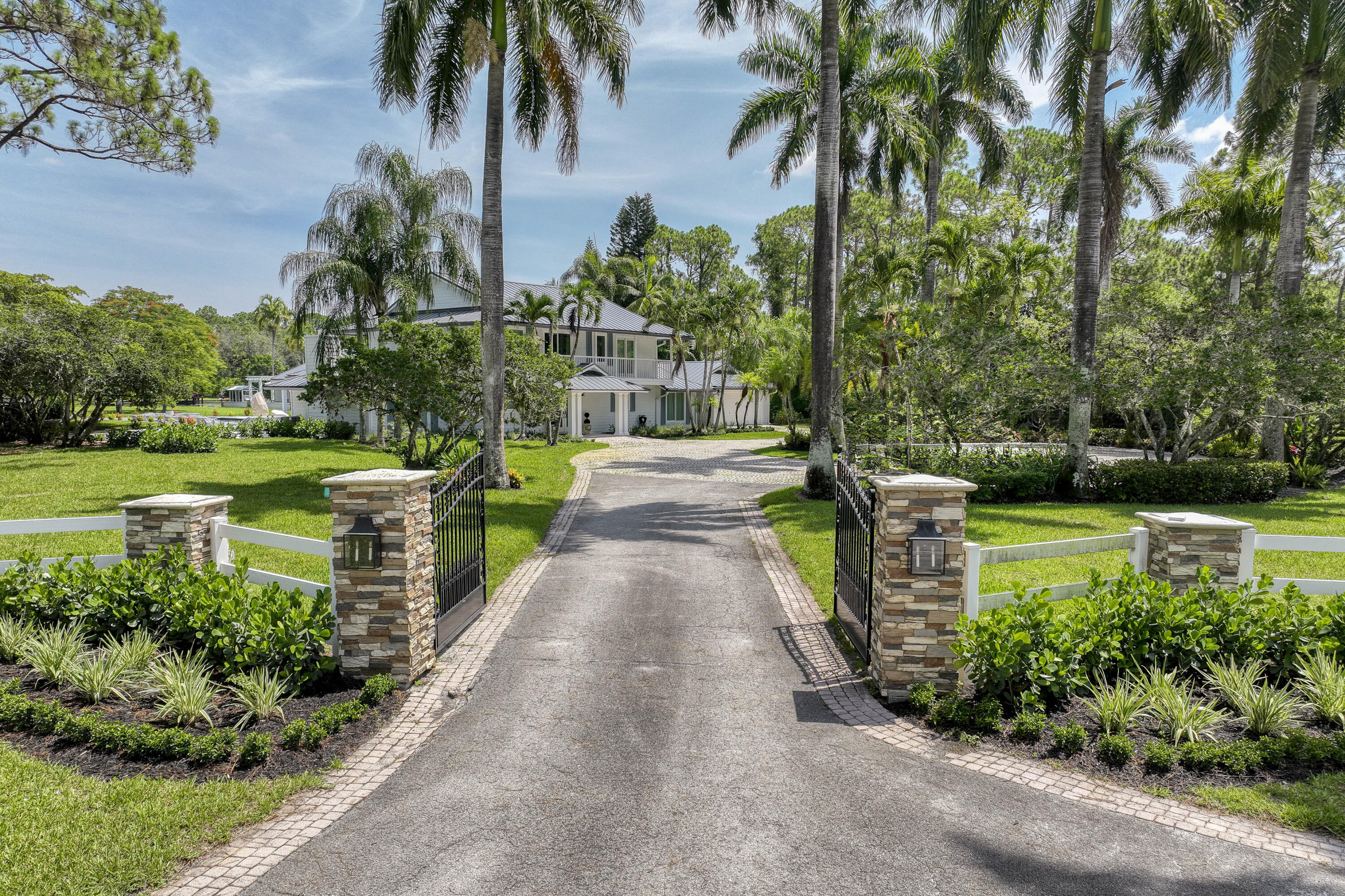Caloosa - Residential