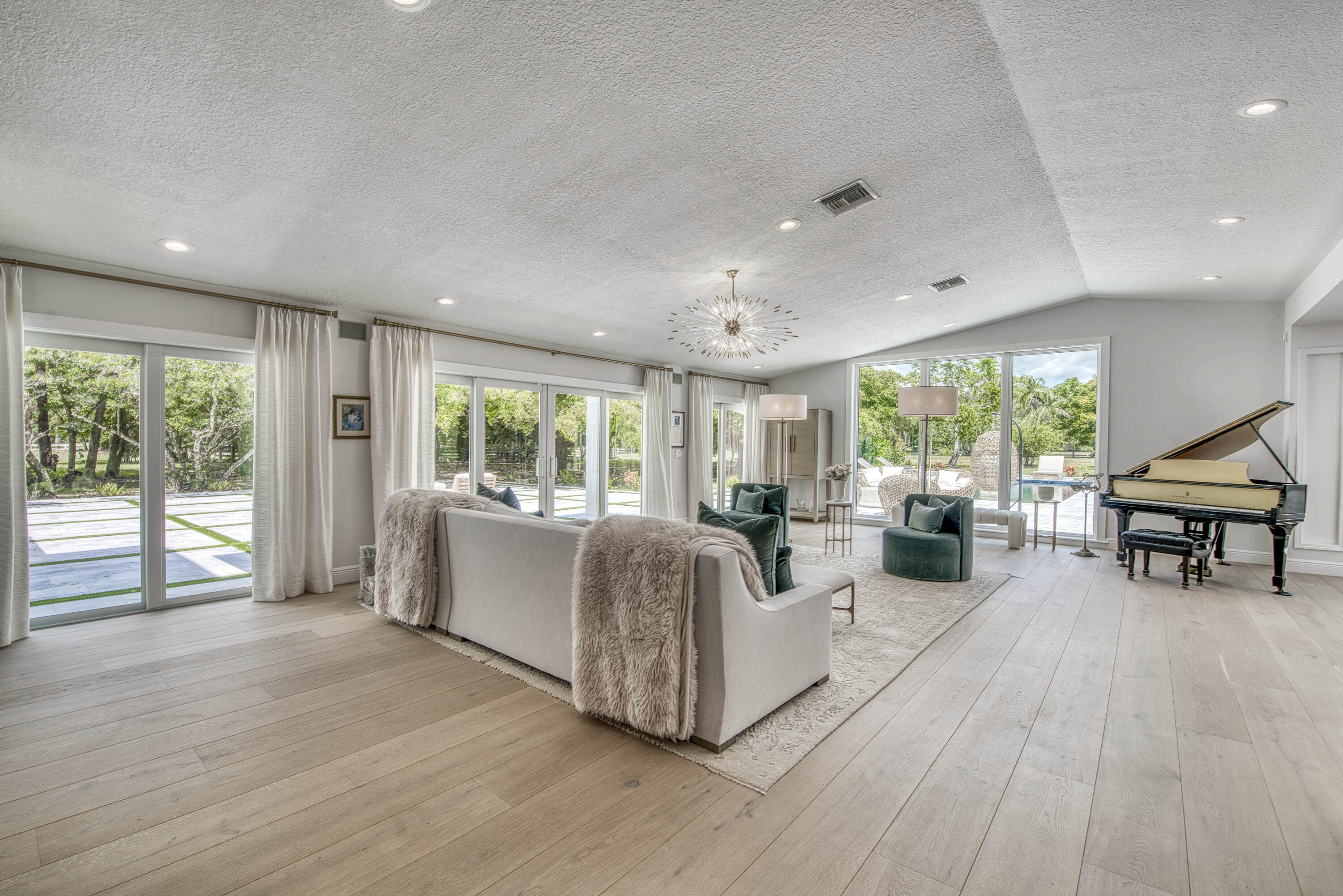 Caloosa - Residential