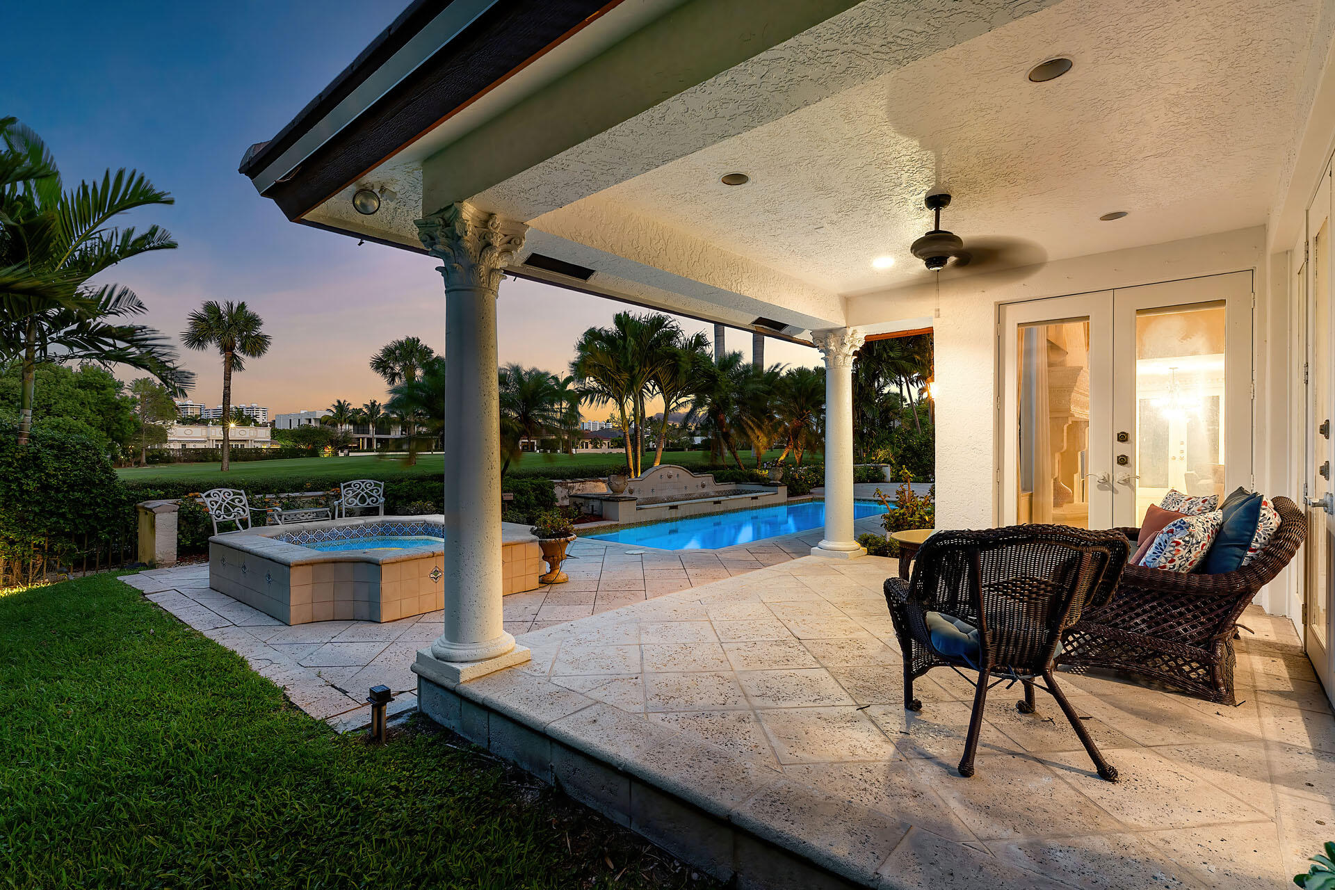ROYAL PALM YACHT & COUNTRY CLUB - Residential