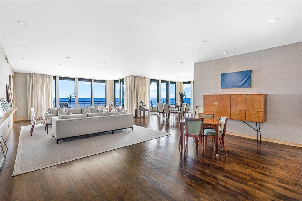 An extraordinary contemporary creation by one of the most highly regarded American architects, Maya Lin; you will be mesmerized by the expansive ocean views from every room in this sought-after, in-town, boutique condo. Extra-high ceilings throughout and generous scale encompass the entire 4 Bedroom unit. The thoughtful renovation and special details are timeless and perfect for the discerning art collector. Ready for occupancy this season! Call for a personal tour.