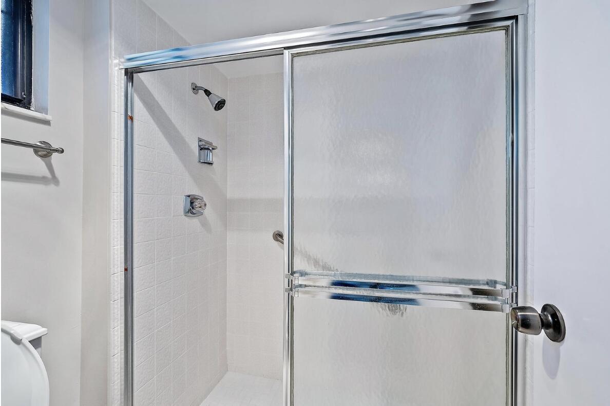 JUPITER COVE CONDO - Residential Lease