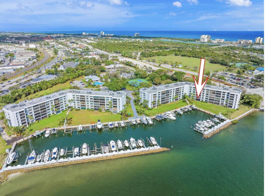 JUPITER COVE CONDO - Residential Lease
