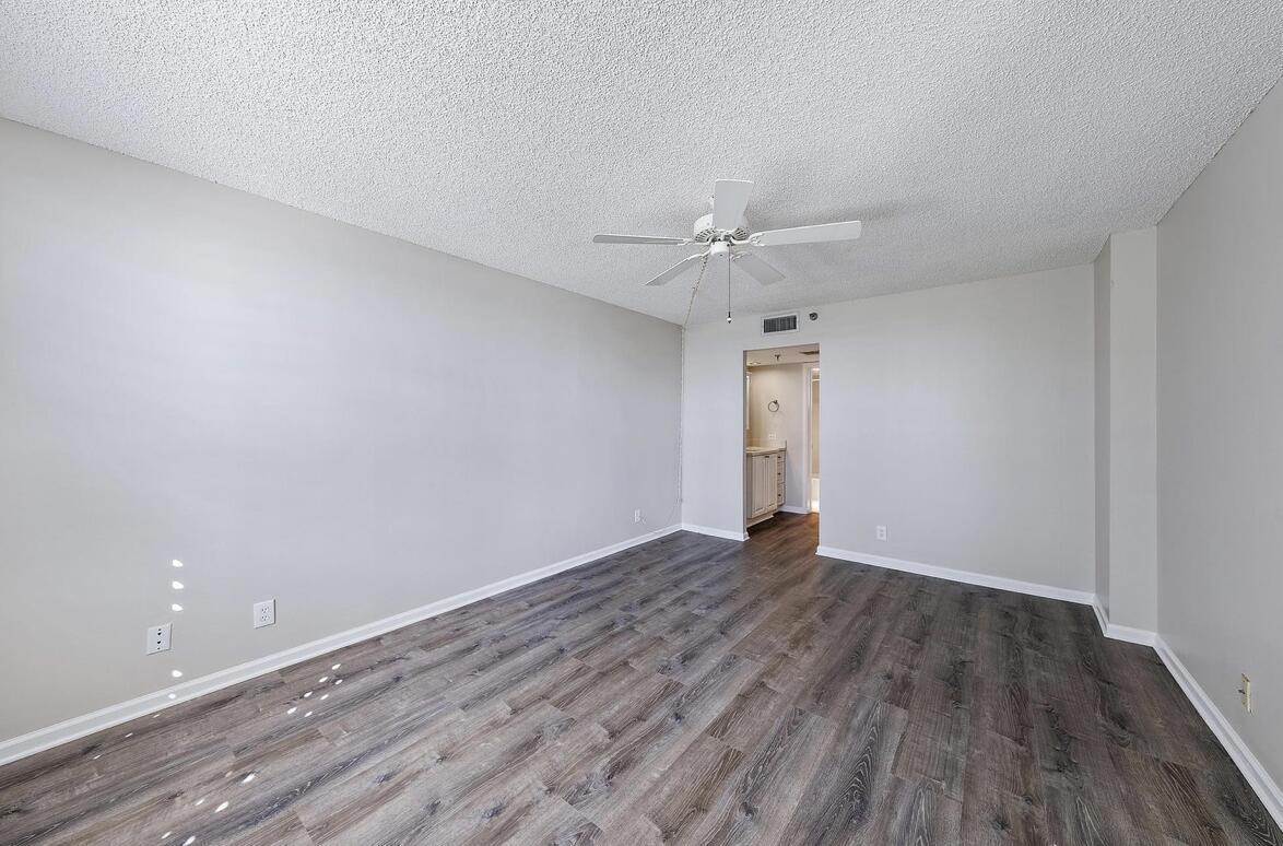 JUPITER COVE CONDO - Residential Lease
