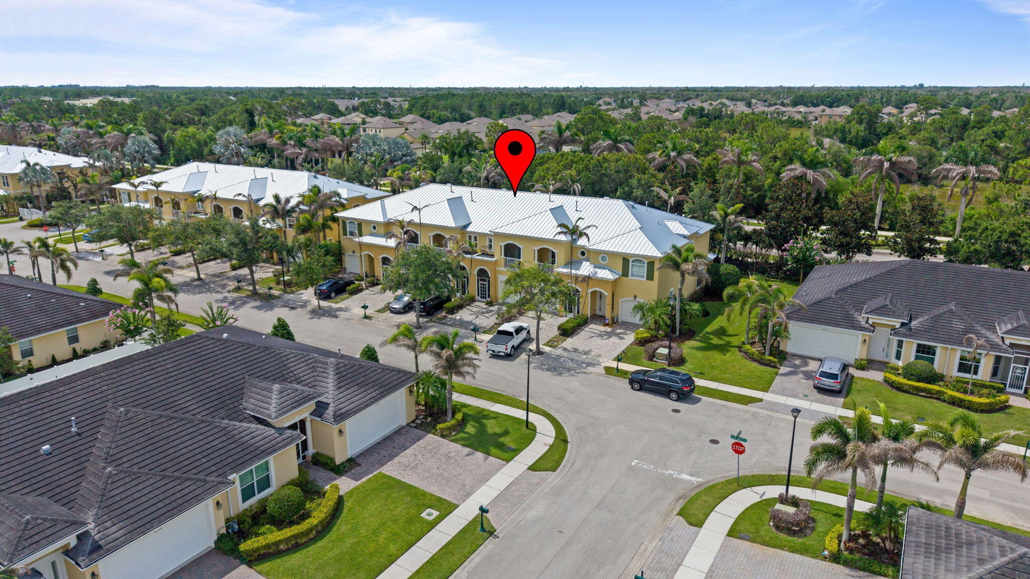 ST ANDREWS TOWNHOMES - Residential